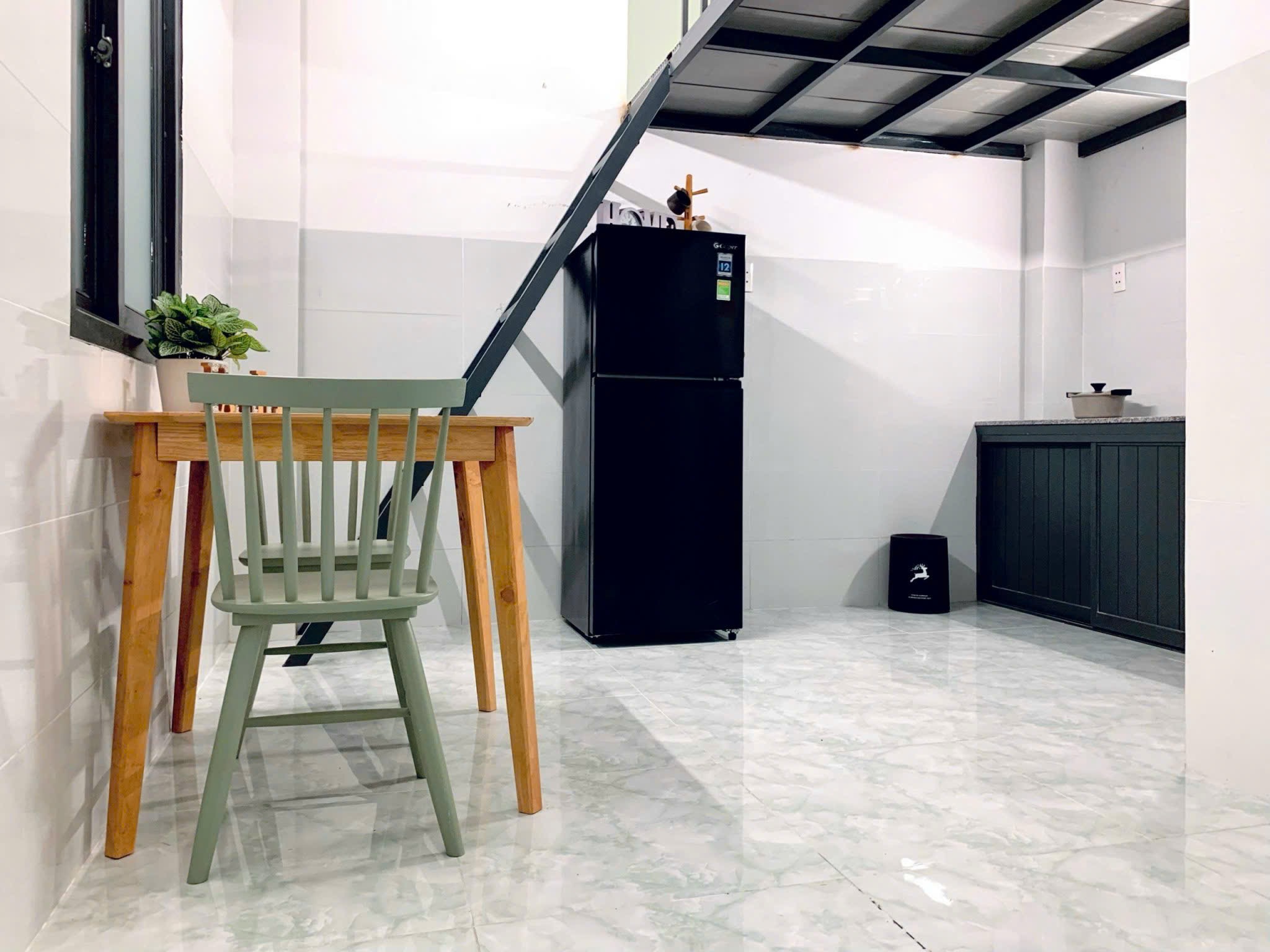 Phòng trọ có nội thất 28m² - Quận 9, TP.HCM