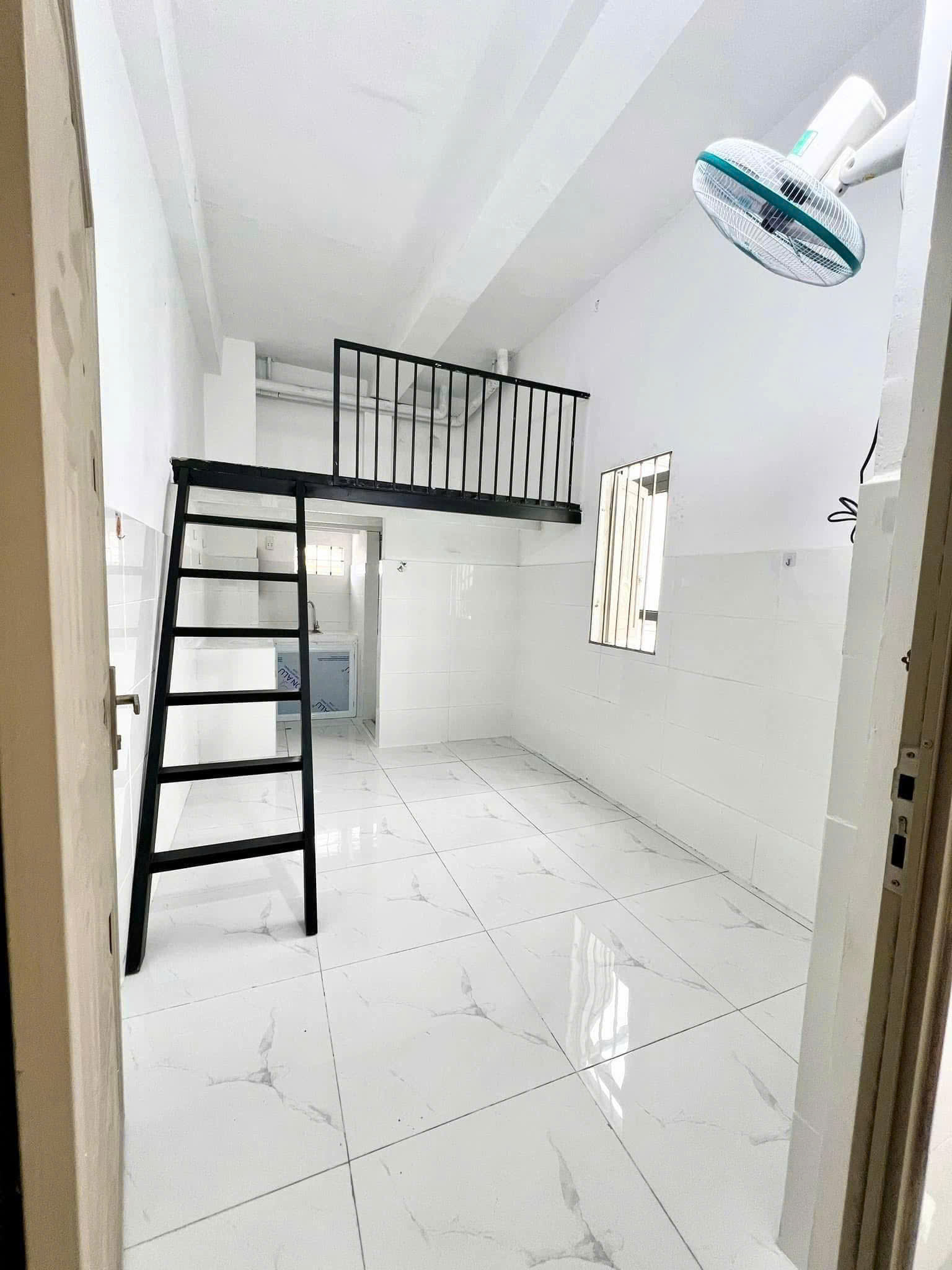 Phòng trọ có nội thất 20m² - Quận 12, TP.HCM