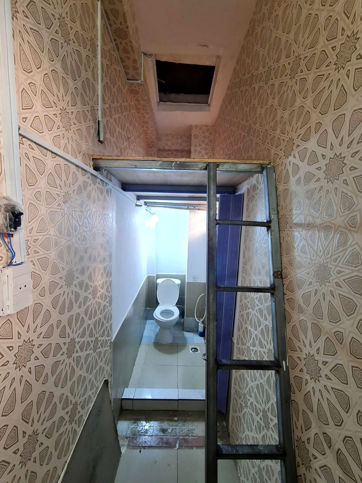 Phòng trọ có nội thất 10m² - Quận 10, TP.HCM
