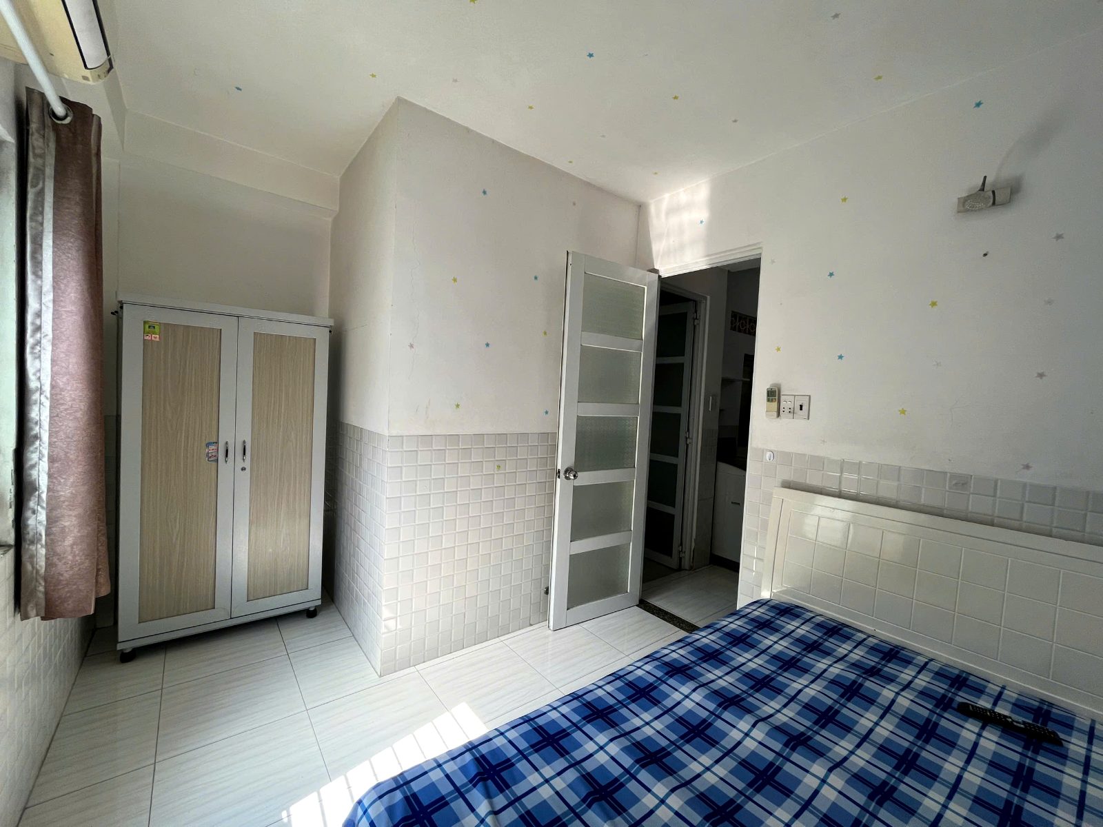 Phòng trọ có nội thất 26m² - Quận 8, TP.HCM