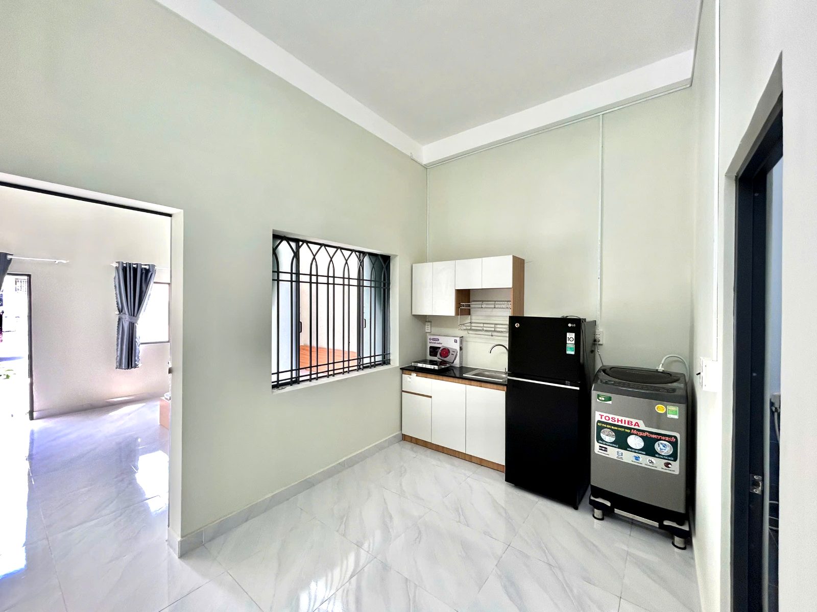 Phòng trọ có nội thất 28m² - Quận 6, TP.HCM