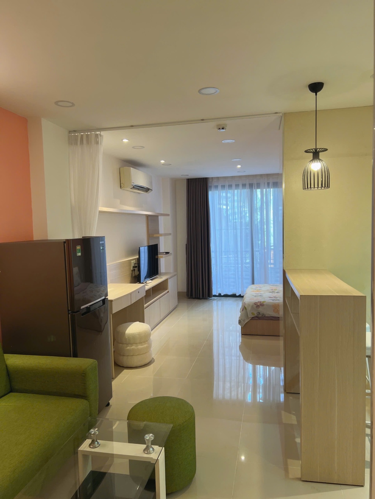 Phòng trọ có nội thất 35m² - Quận 1, TP.HCM