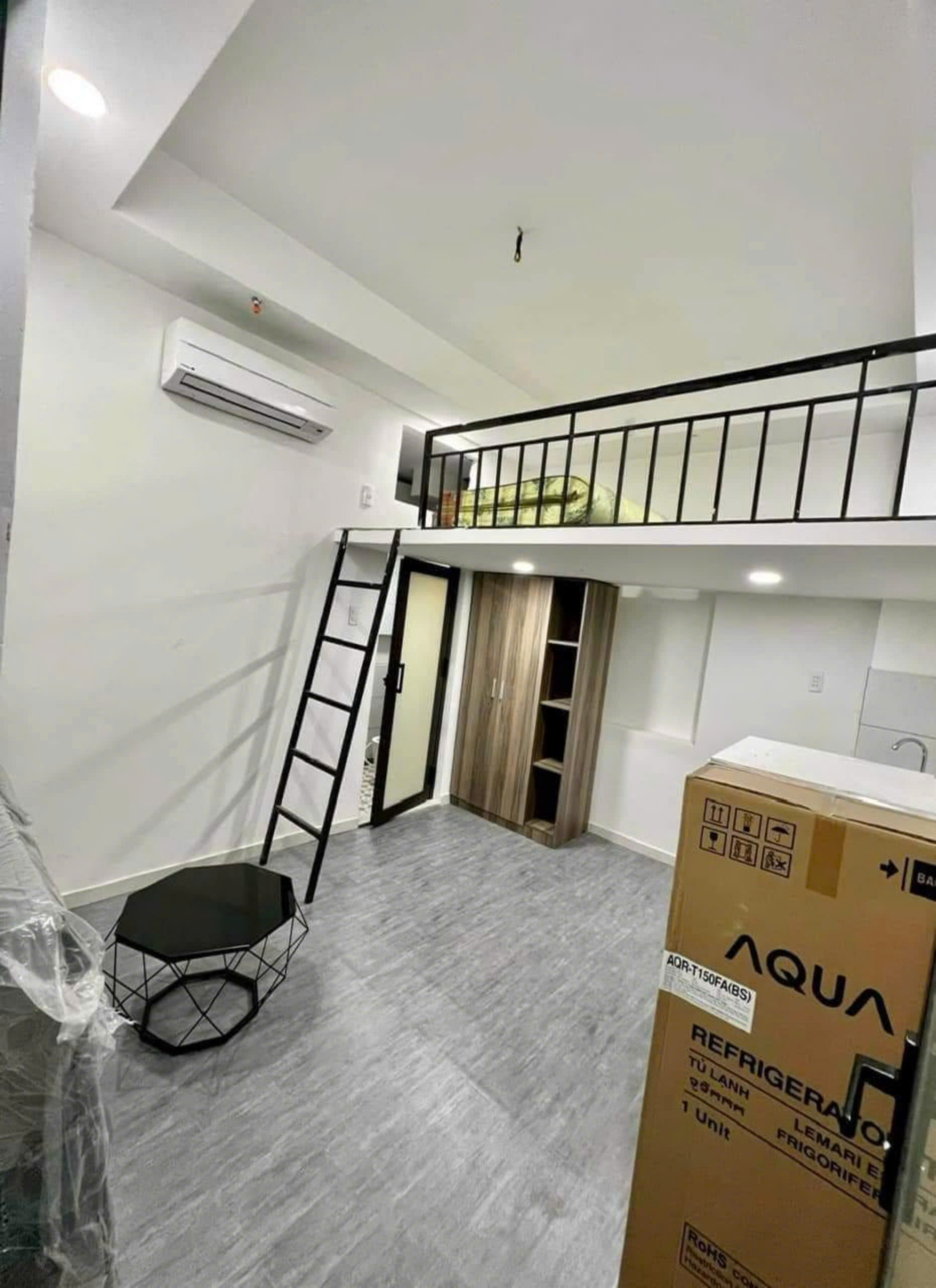 Phòng trọ có nội thất 20m² - Quận 10, TP.HCM