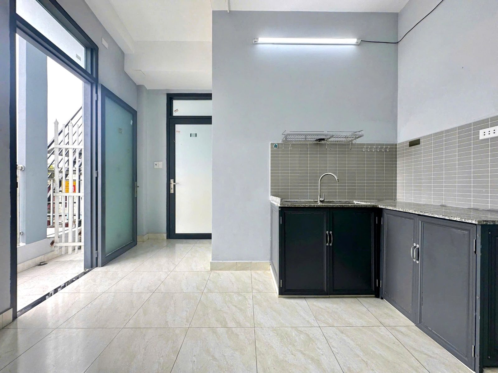 Phòng trọ có nội thất 30m² - Tân Phú, TP.HCM
