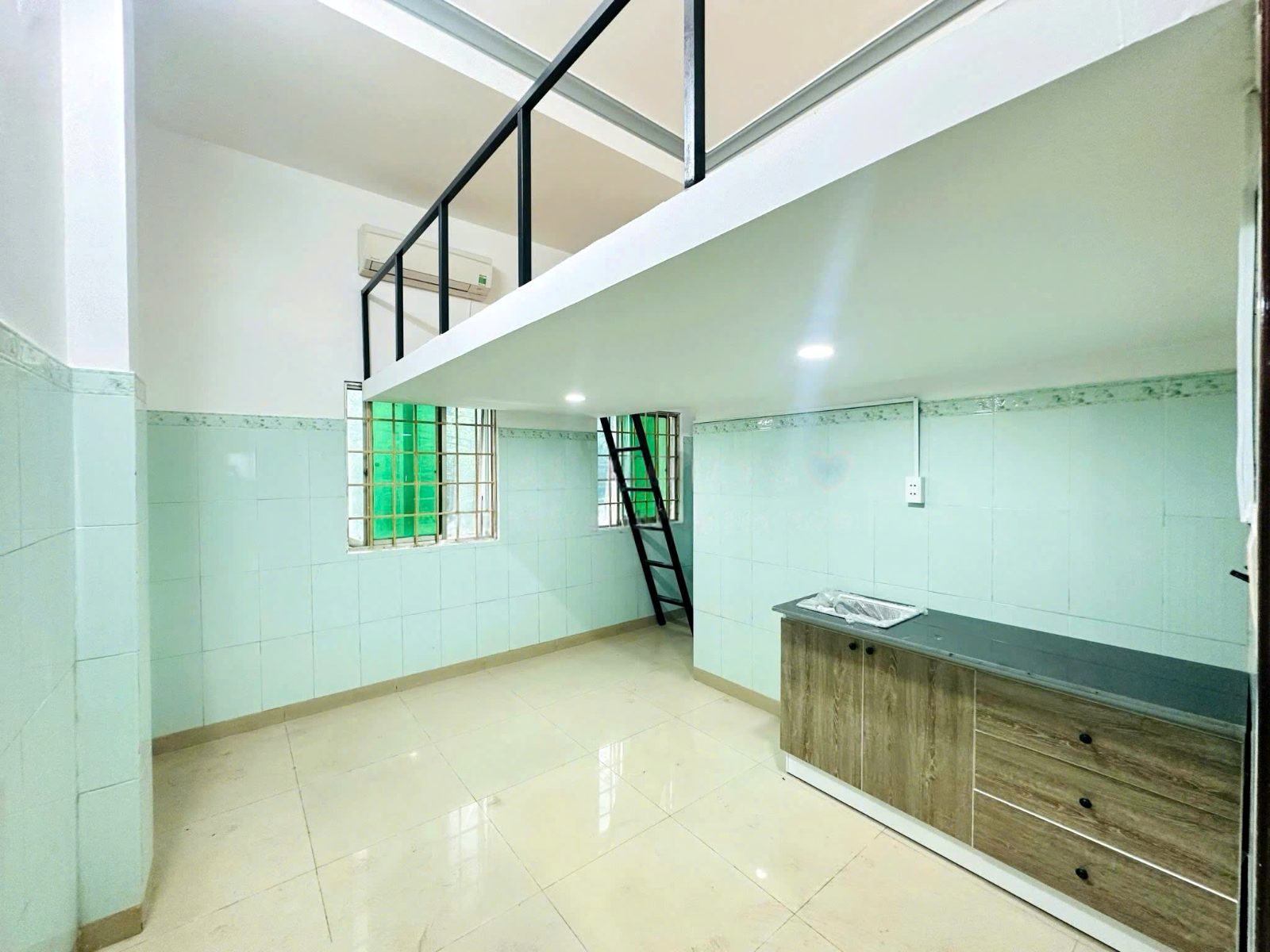 Phòng trọ có nội thất 24m² - Tân Phú, TP.HCM