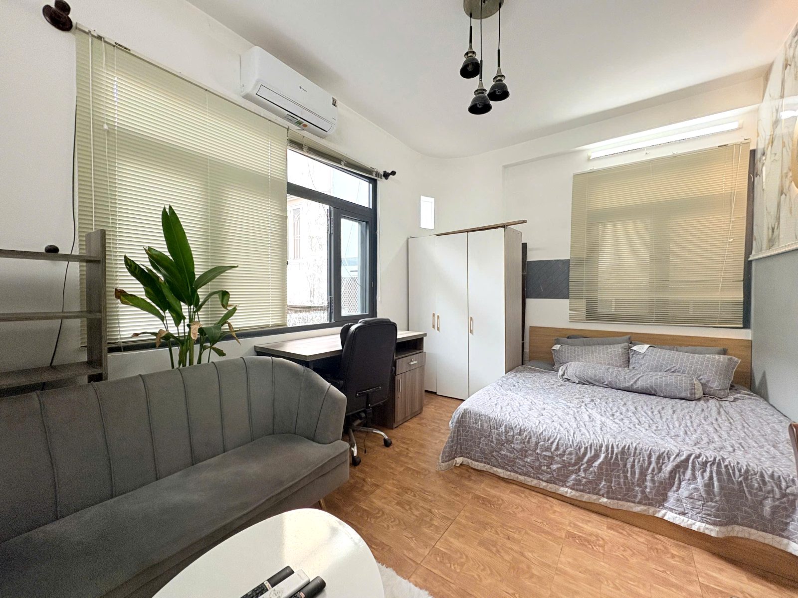 Phòng trọ có nội thất 40m² - Quận 10, TP.HCM