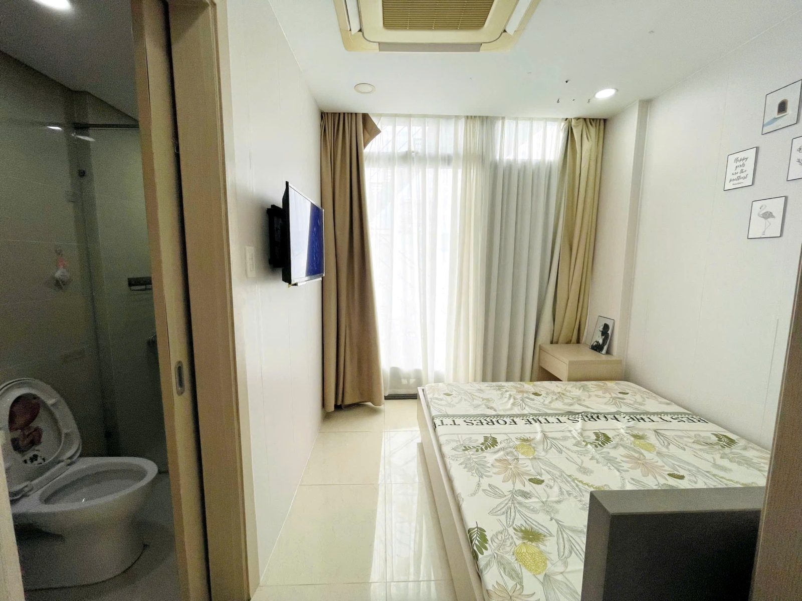 Phòng trọ có nội thất 35m² - Quận 1, TP.HCM