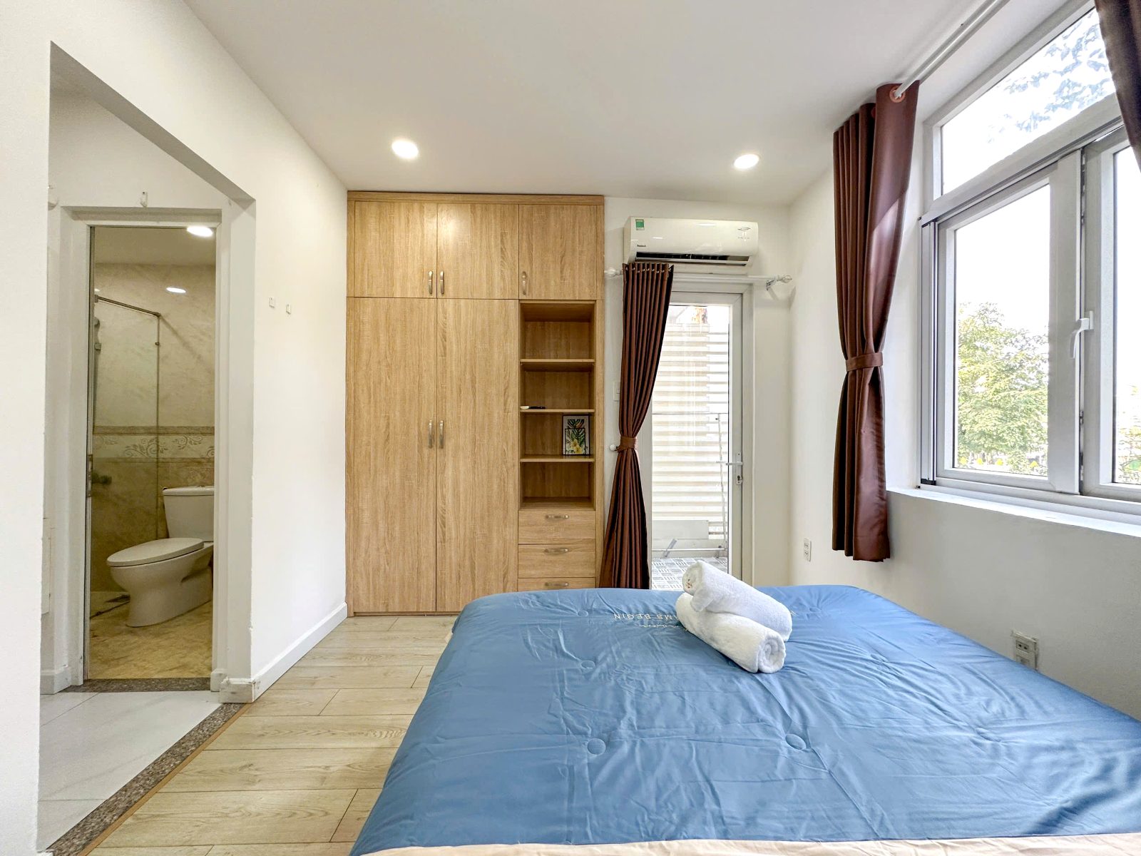 Phòng trọ có nội thất 40m² - Quận 1, TP.HCM