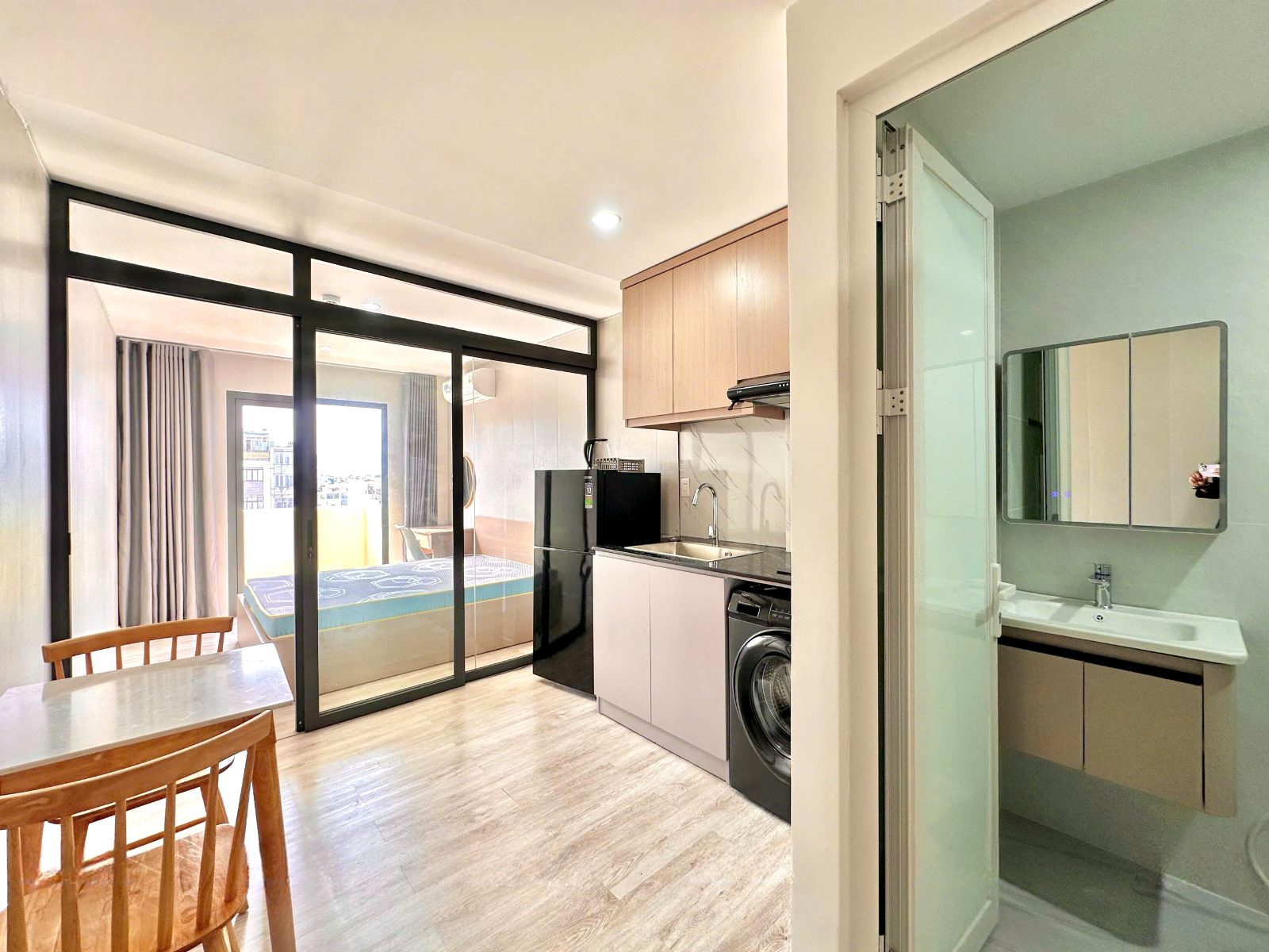Phòng trọ có nội thất 34m² - Quận 7, TP.HCM