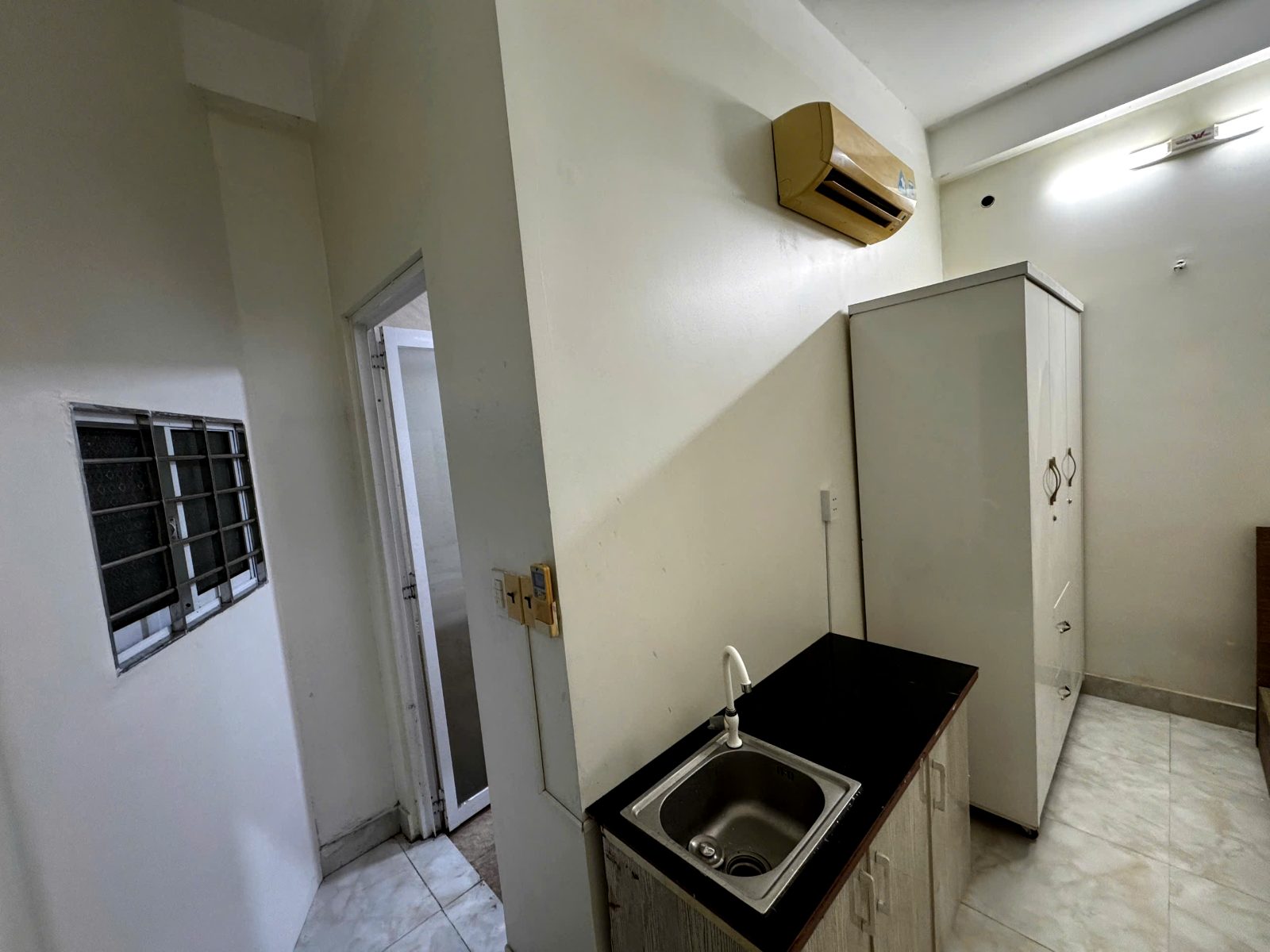 Phòng trọ có nội thất 28m² - Quận 2, TP.HCM
