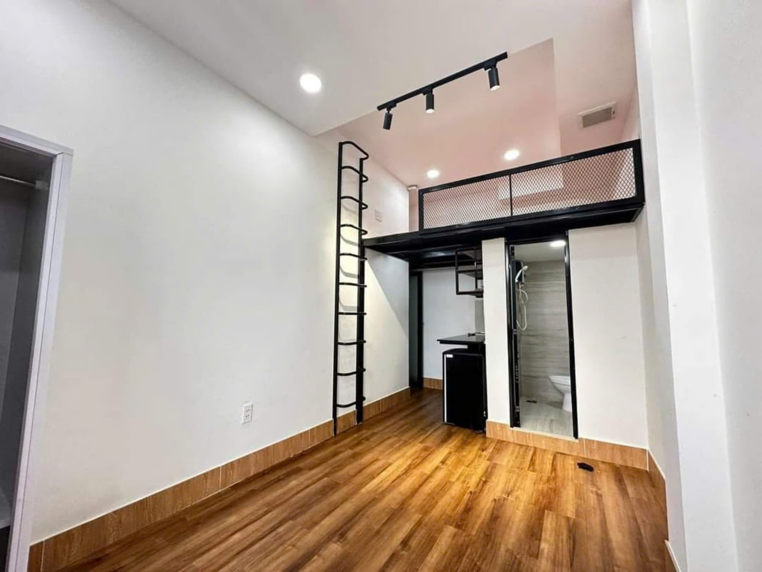 Phòng trọ có nội thất 30m² - Quận 11, TP.HCM