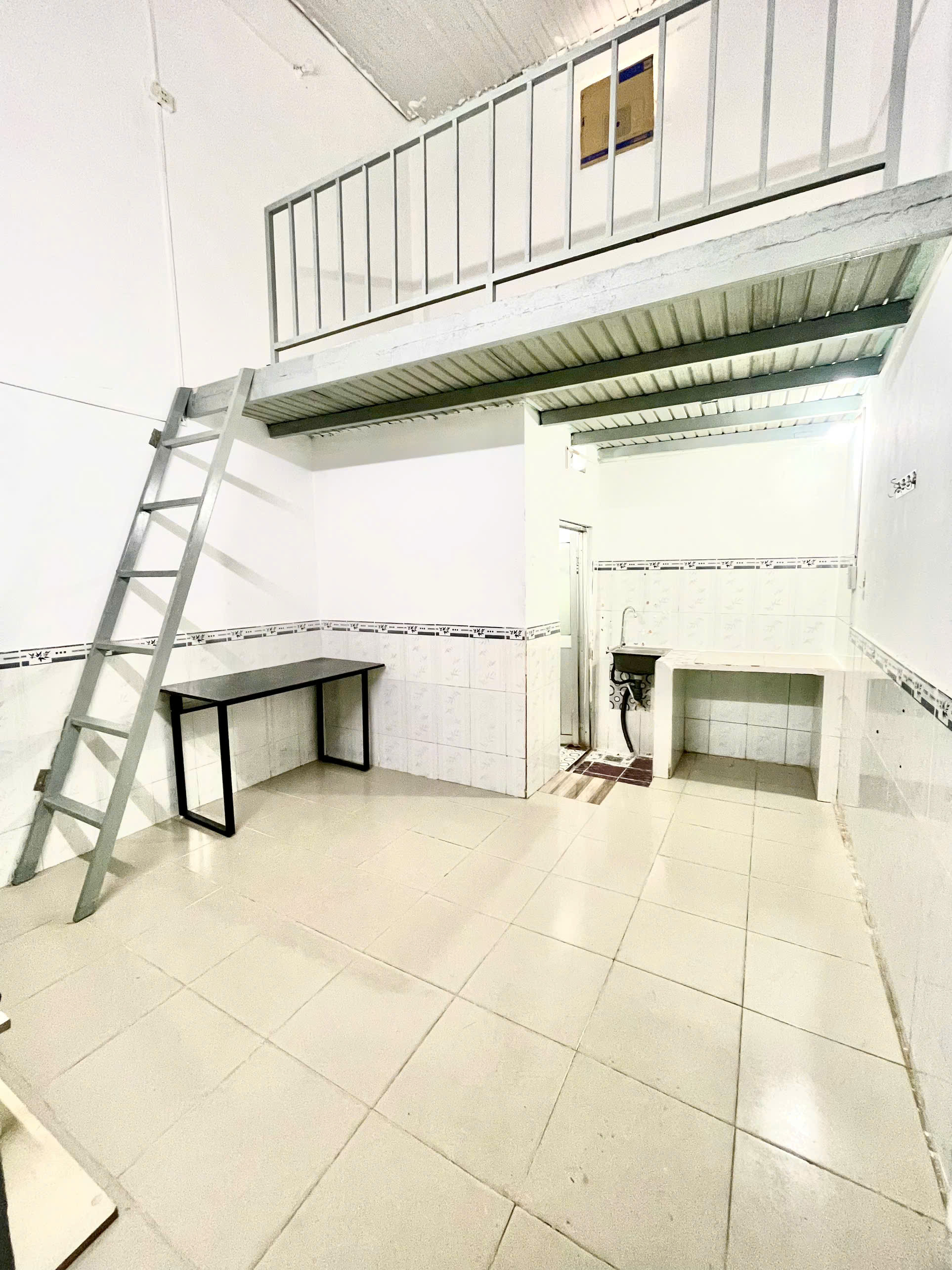 Phòng trọ có nội thất 25m² - Quận 9, TP.HCM