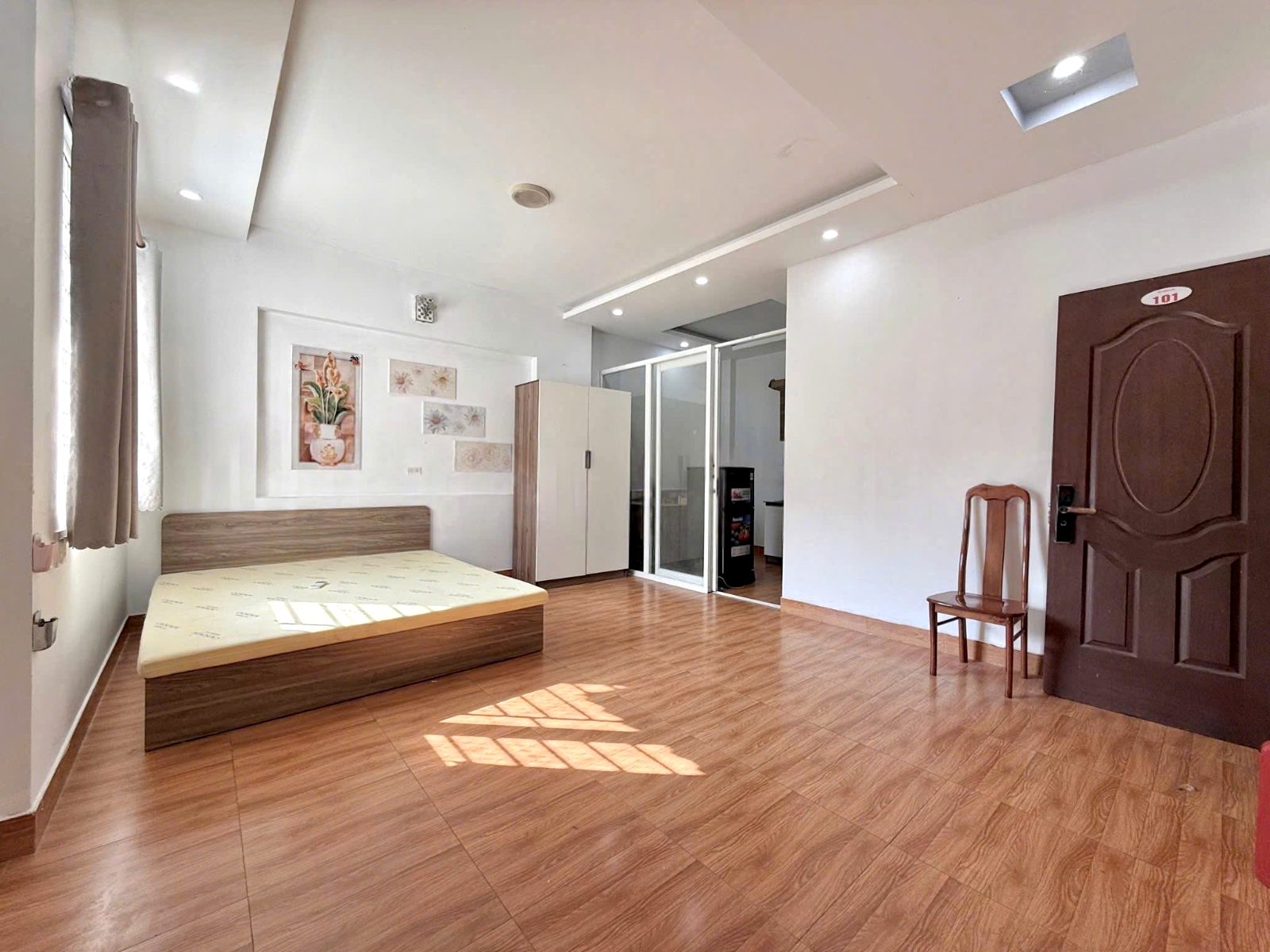 Phòng trọ có nội thất 28m² - Quận 2, TP.HCM