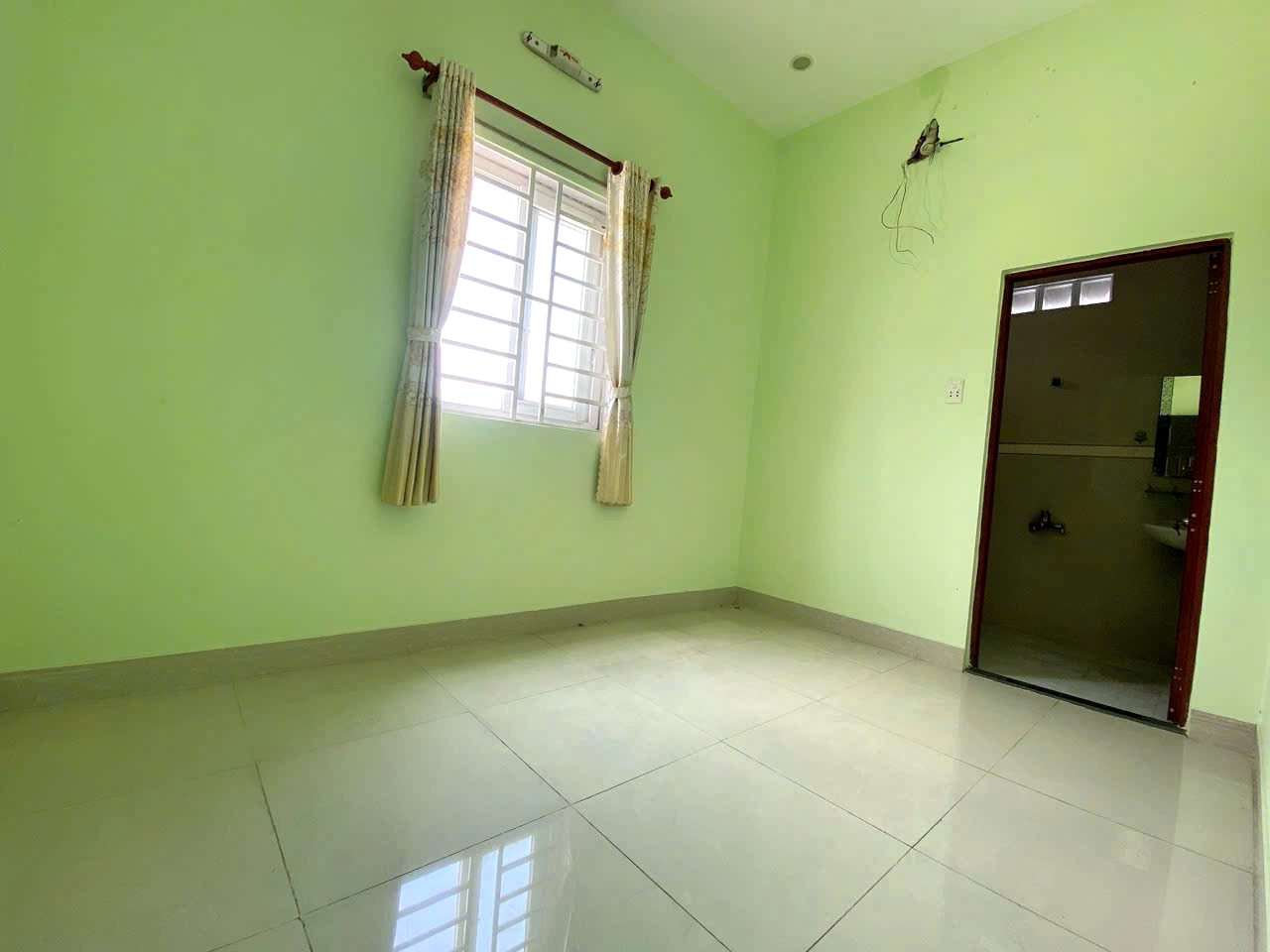Phòng trọ có nội thất 60m² - Dĩ An, Bình Dương