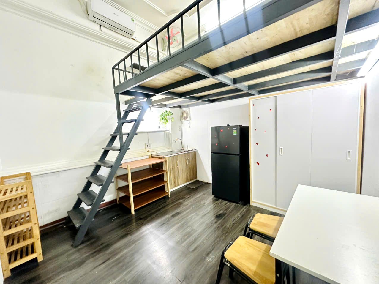 Phòng trọ có nội thất 20m² - Tân Bình, TP.HCM
