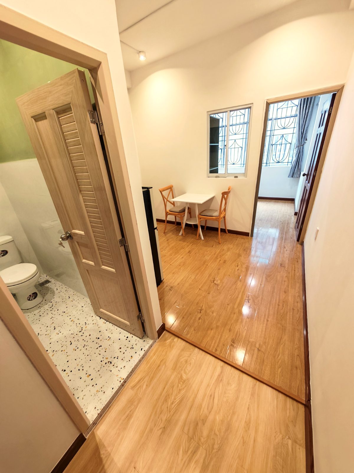 Phòng trọ có nội thất 30m² - Quận 10, TP.HCM