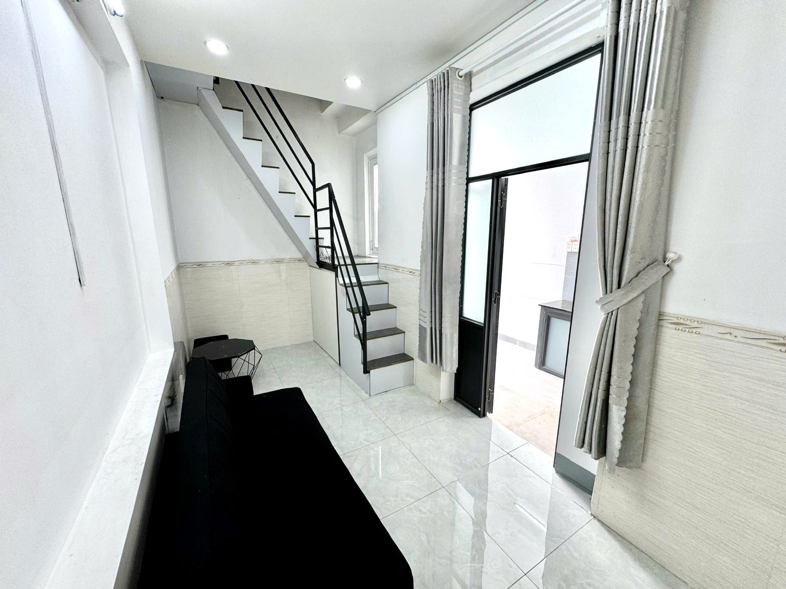 Phòng trọ có nội thất 30m² - Quận 12, TP.HCM