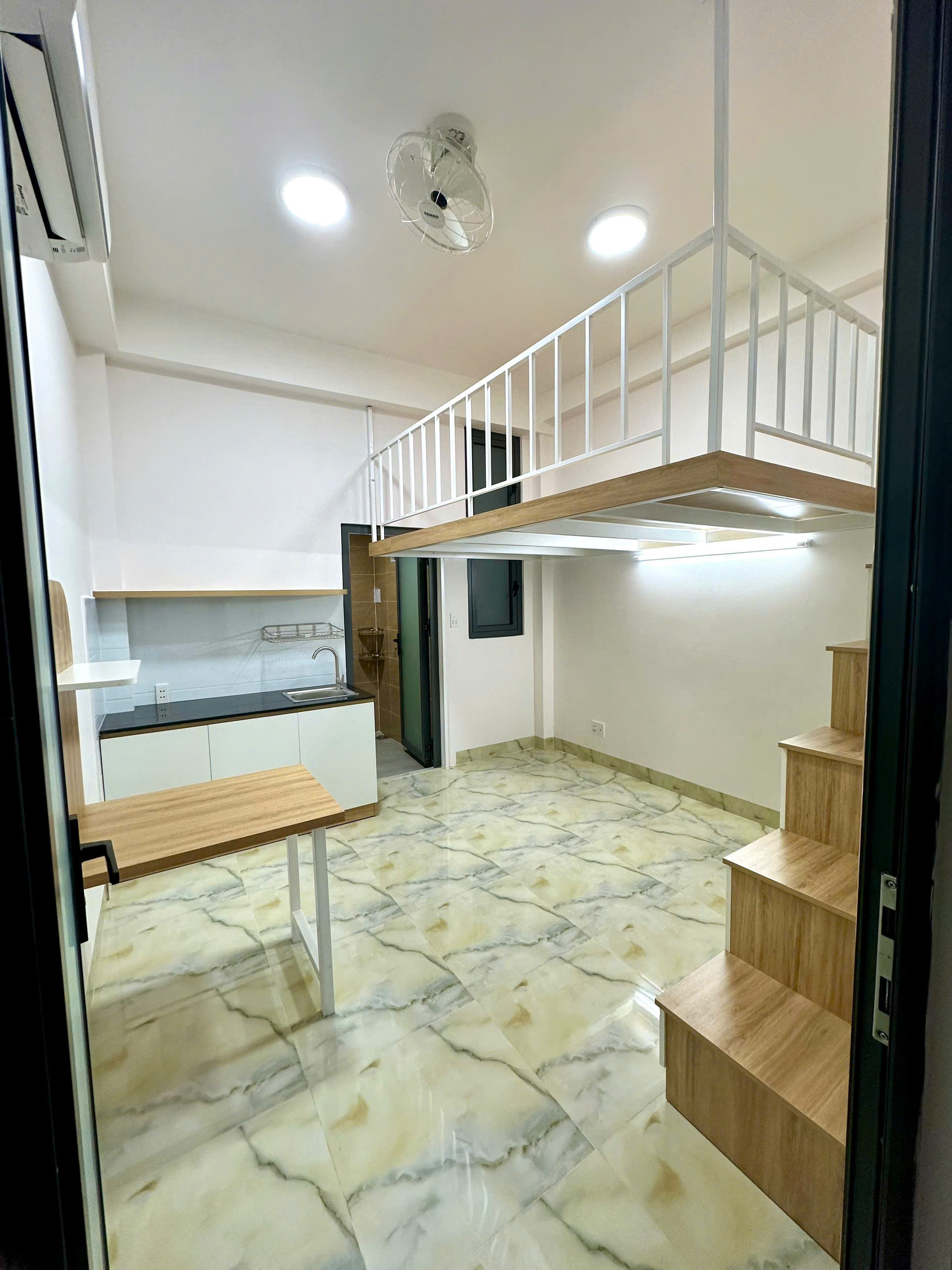 Phòng trọ có nội thất 25m² - Quận 10, TP.HCM