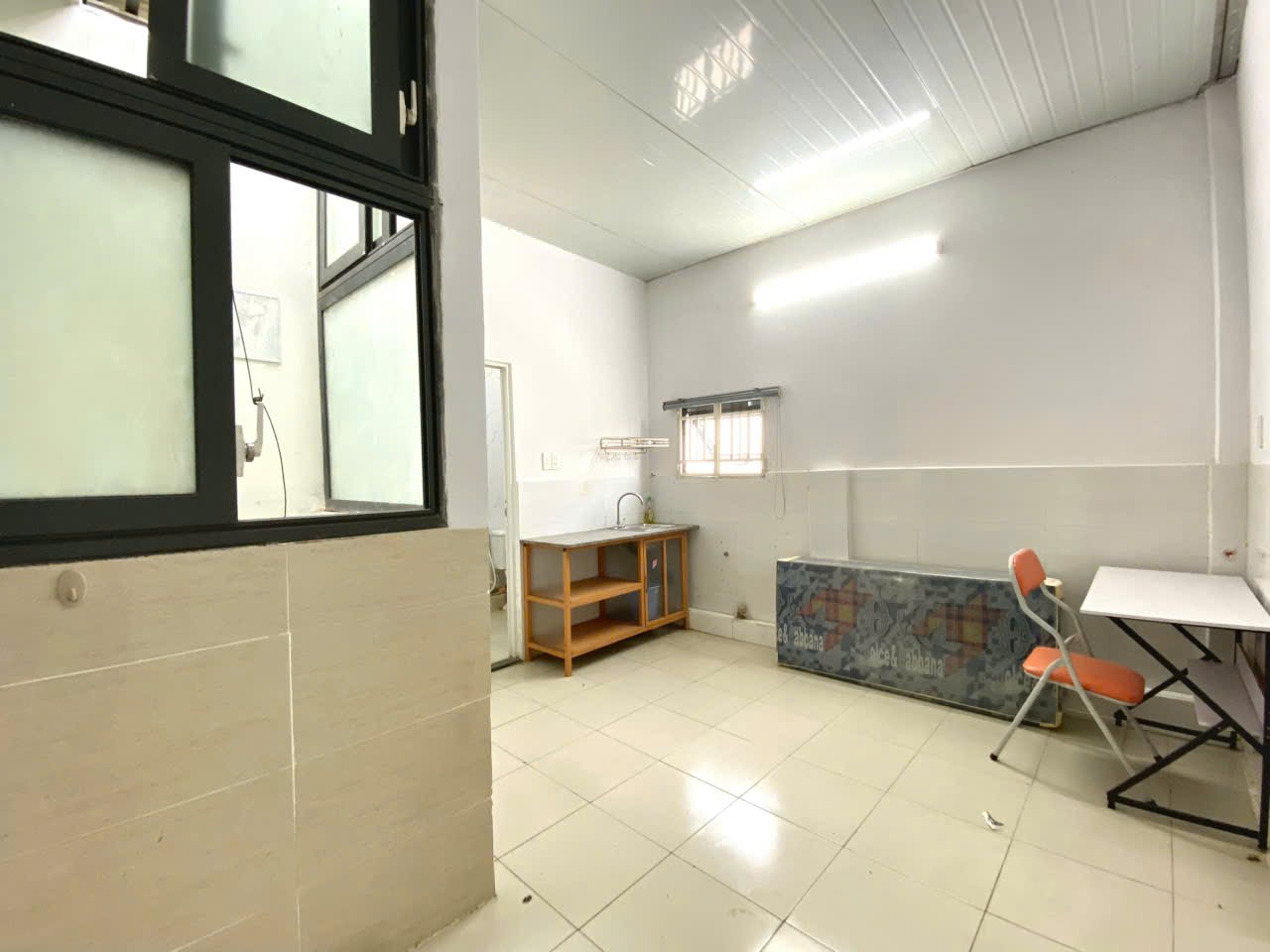 Phòng trọ có nội thất 30m² - Quận 12, TP.HCM