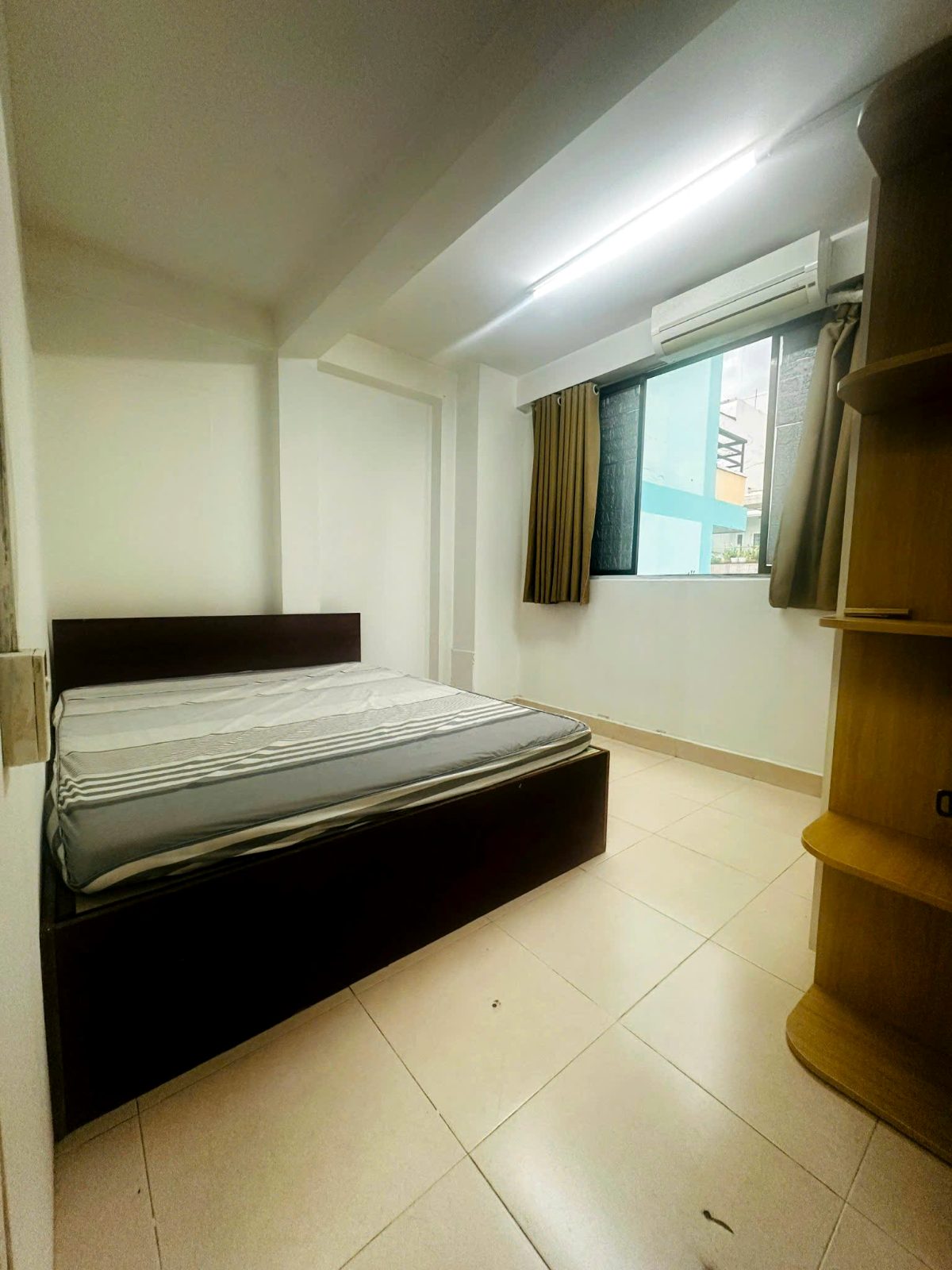 Phòng trọ có nội thất 20m² - Quận 10, TP.HCM