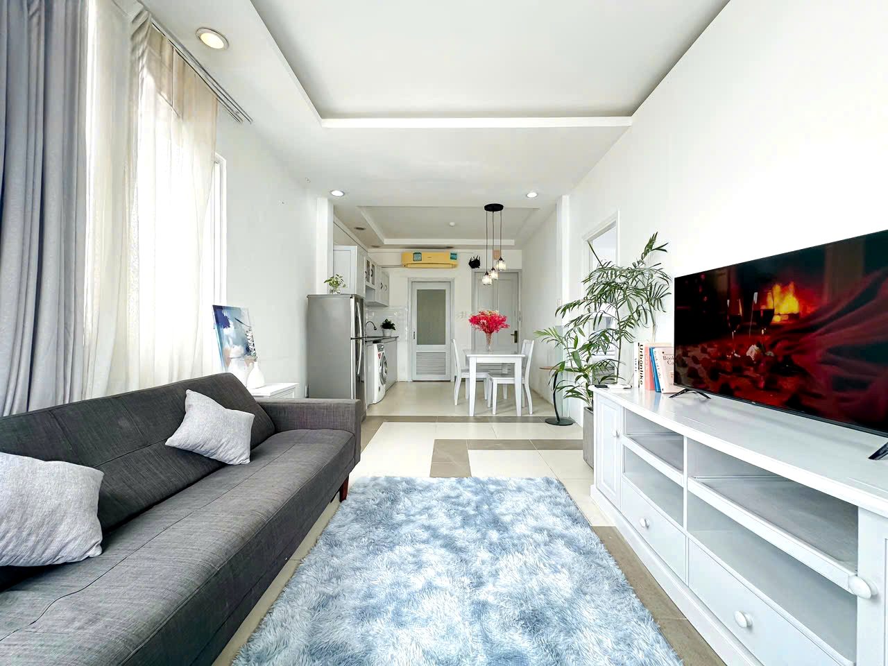 Phòng trọ có nội thất 40m² - Quận 1, TP.HCM