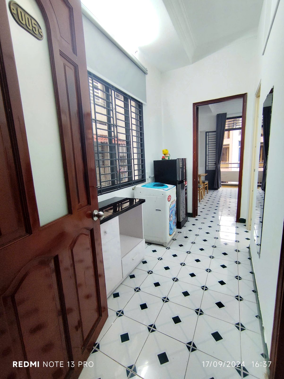 Phòng trọ có nội thất 40m² - Quận 1, TP.HCM