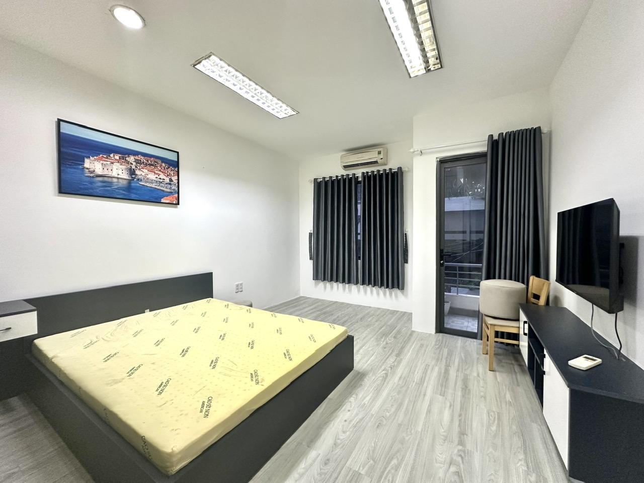 Phòng trọ có nội thất 25m² - Quận 1, TP.HCM