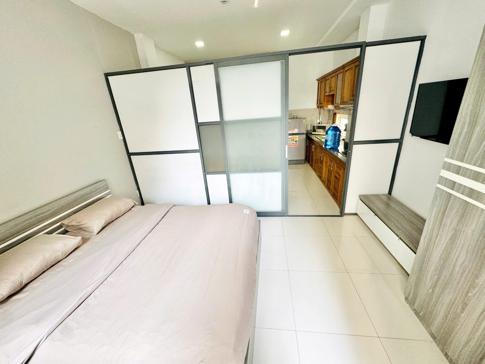 Phòng trọ có nội thất 40m² - Quận 3, TP.HCM