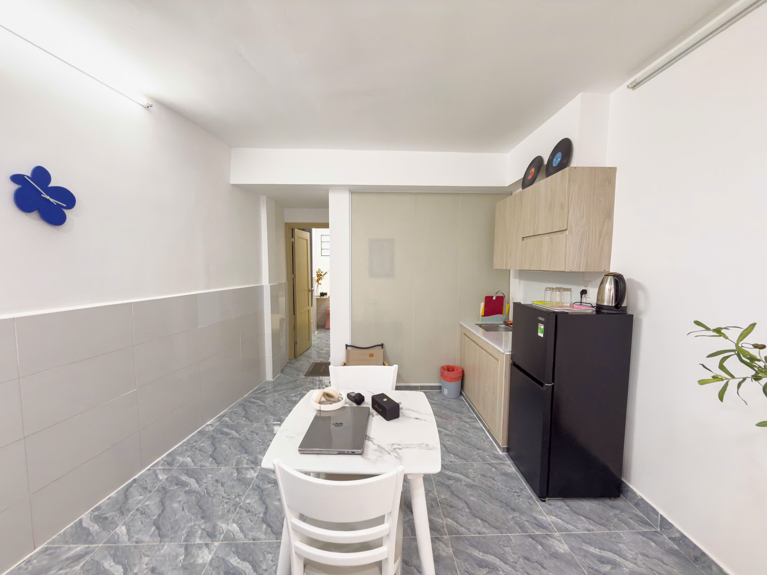 Phòng trọ có nội thất 30m² - Quận 1, TP.HCM