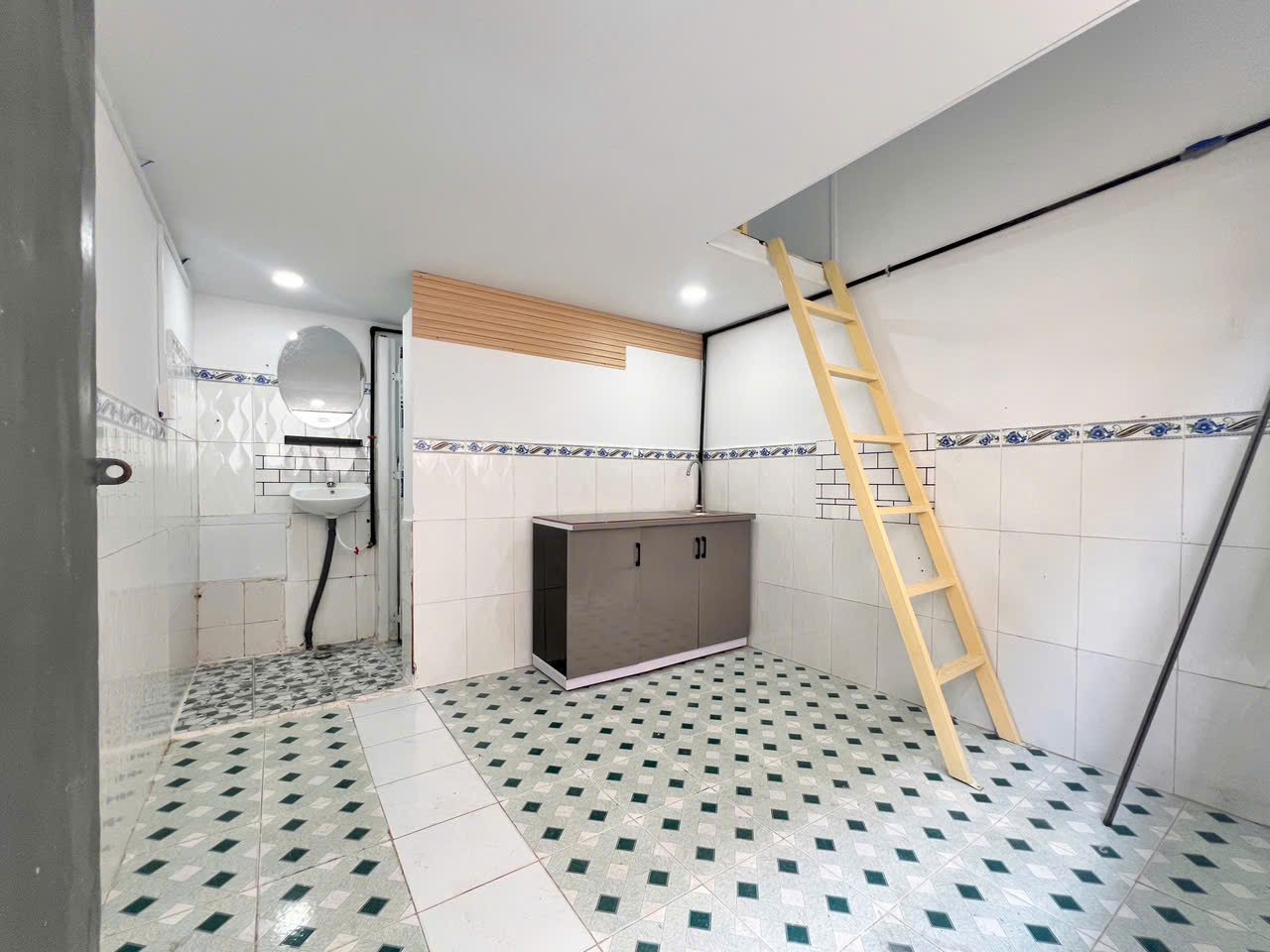 Phòng trọ có nội thất 28m² - Quận 9, TP.HCM