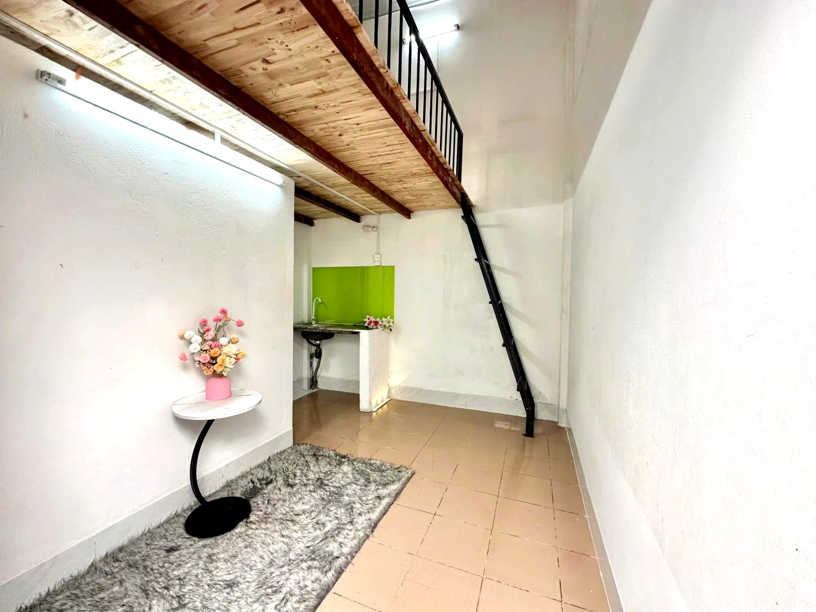 Phòng trọ có nội thất 20m² - Hóc Môn, TP.HCM