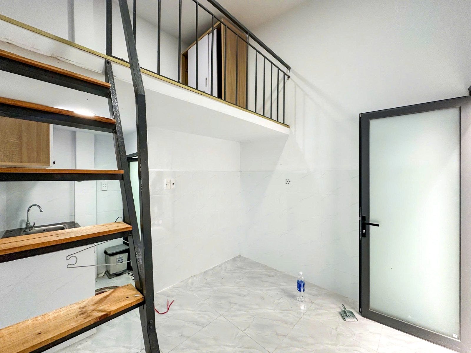 Phòng trọ có nội thất 20m² - Nhà Bè, TP.HCM
