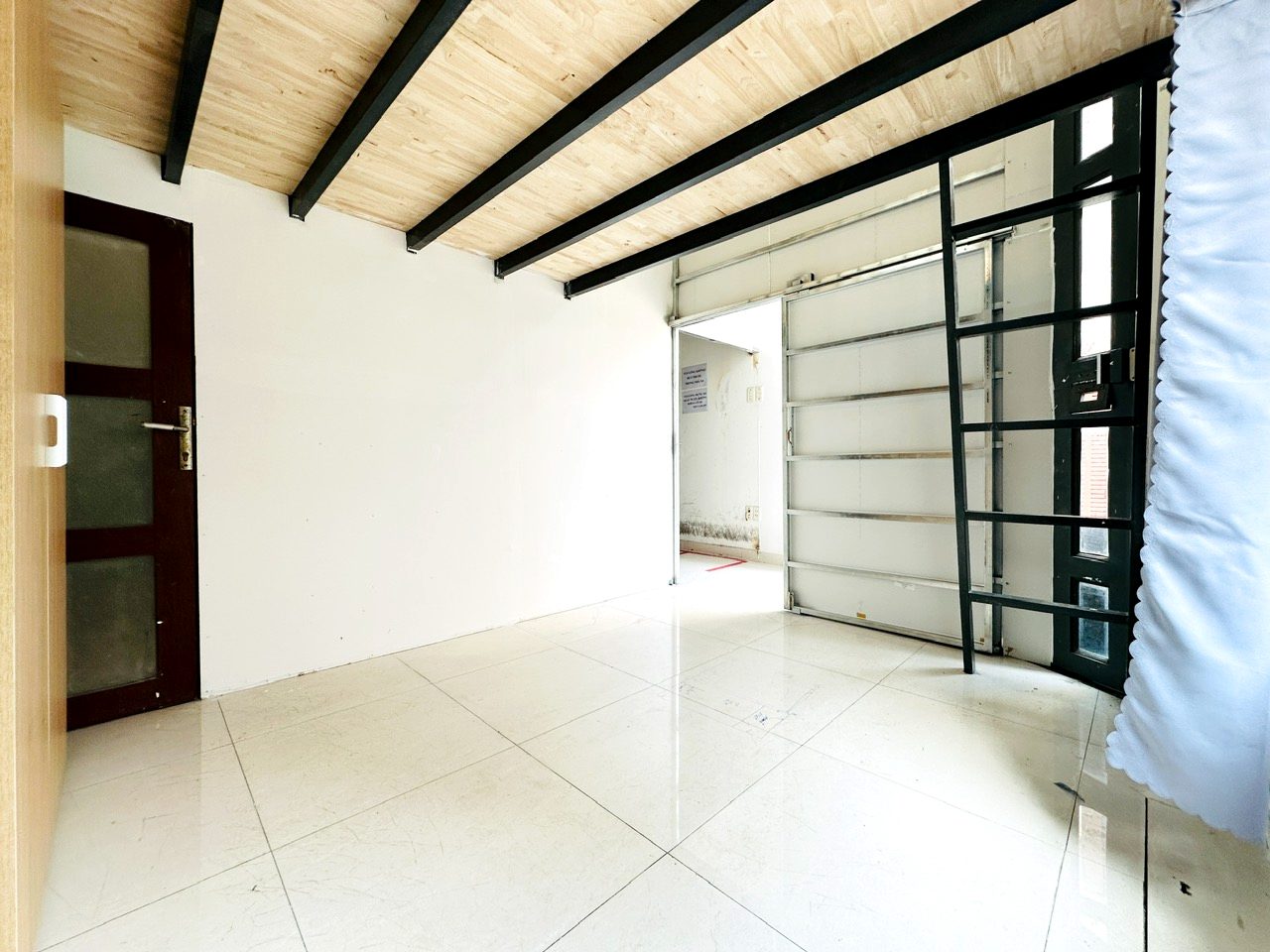 Phòng trọ có nội thất 25m² - Quận 10, TP.HCM