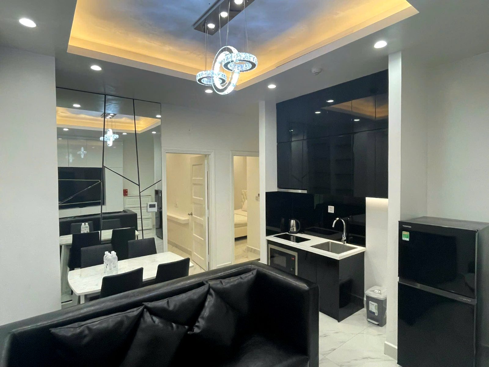 Phòng trọ có nội thất 45m² - Quận 1, TP.HCM