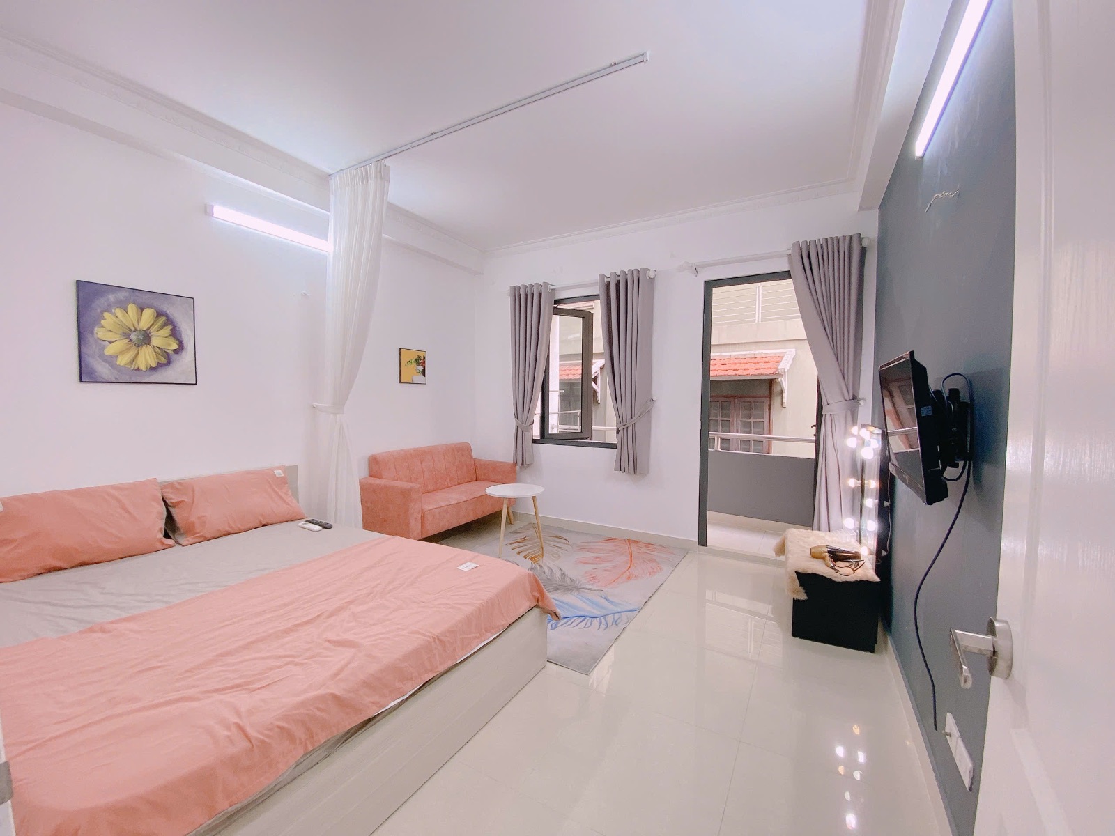 Phòng trọ có nội thất 30m² - Quận 1, TP.HCM