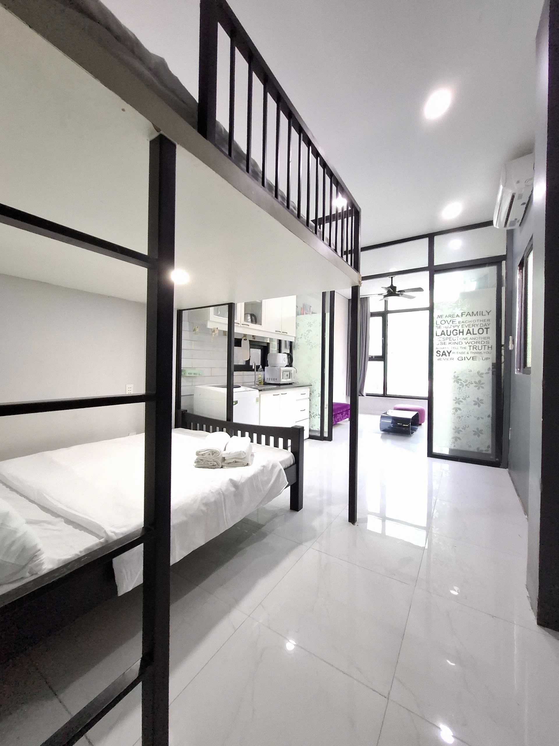 Phòng trọ có nội thất 36m² - Quận 1, TP.HCM