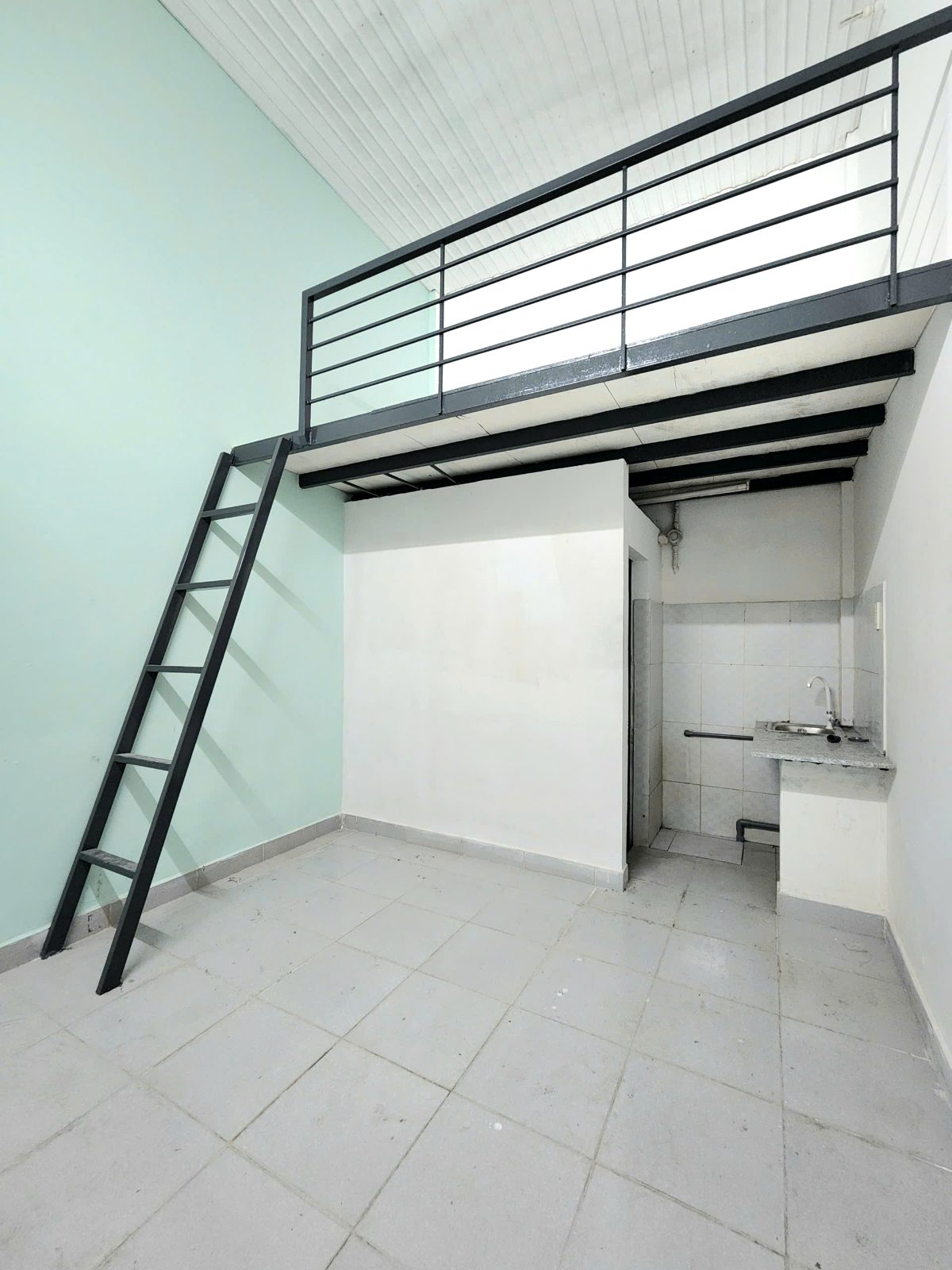Phòng trọ có nội thất 22m² - Dĩ An, Bình Dương