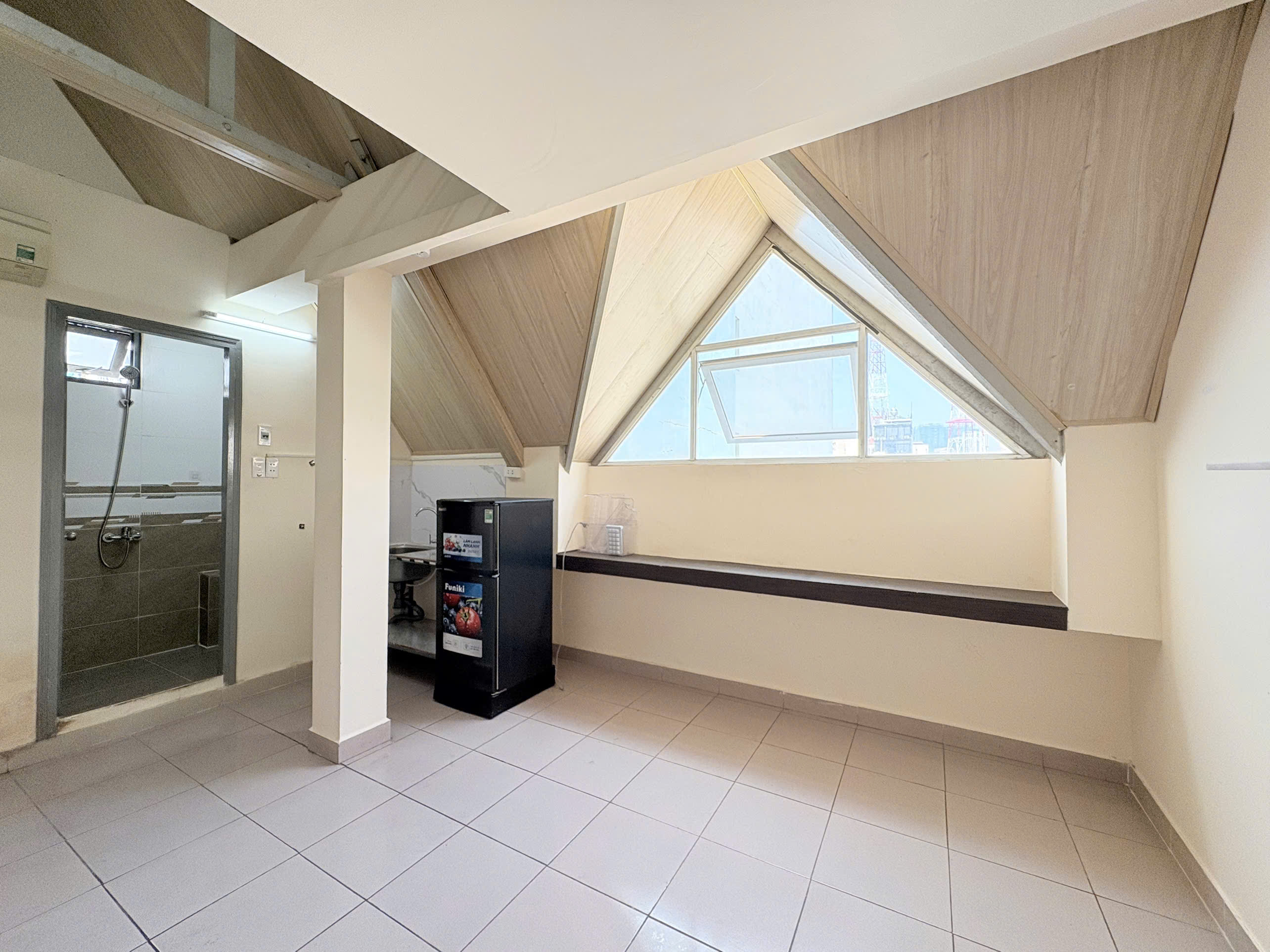 Phòng trọ có nội thất 25m² - Quận 5, TP.HCM