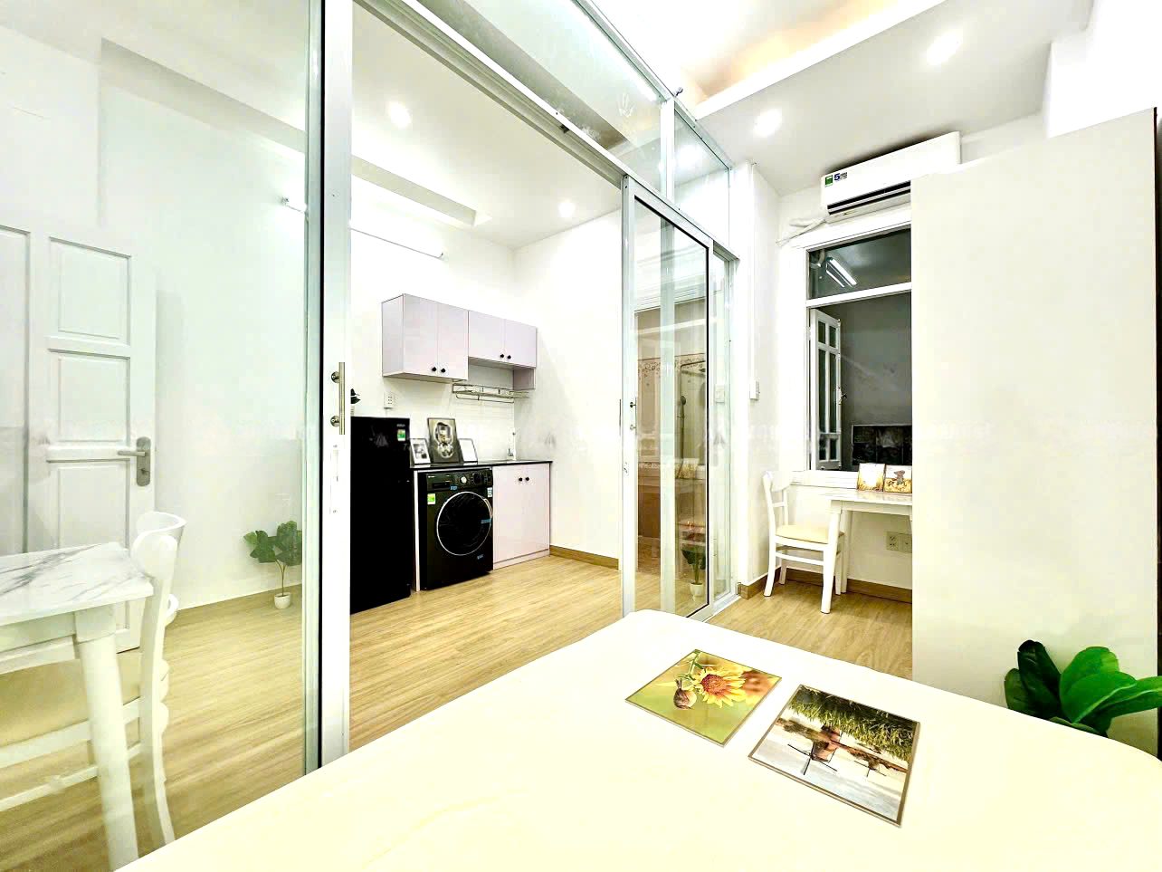 Phòng trọ có nội thất 24m² - Tân Bình, TP.HCM