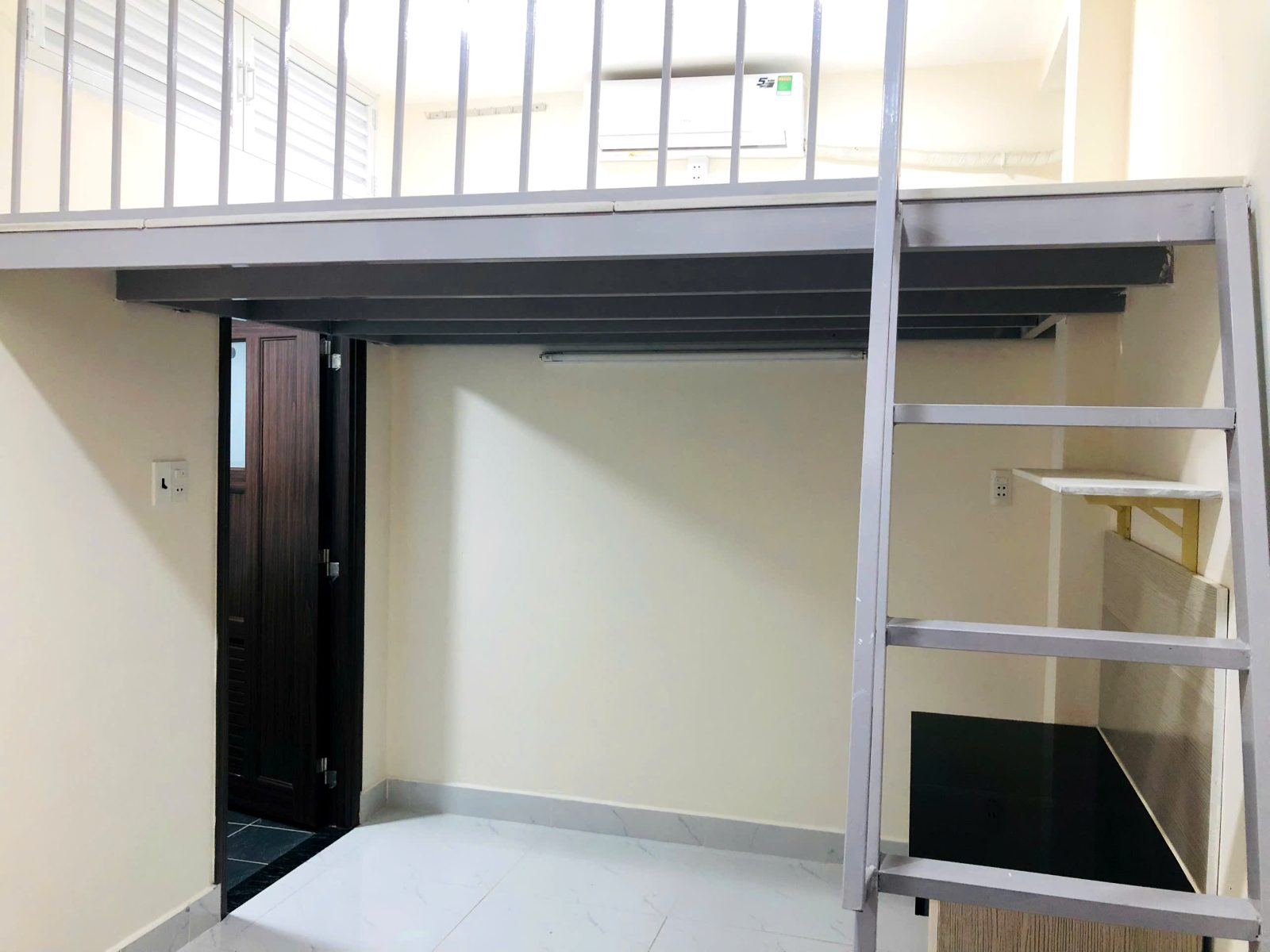 Phòng trọ có nội thất 24m² - Quận 8, TP.HCM
