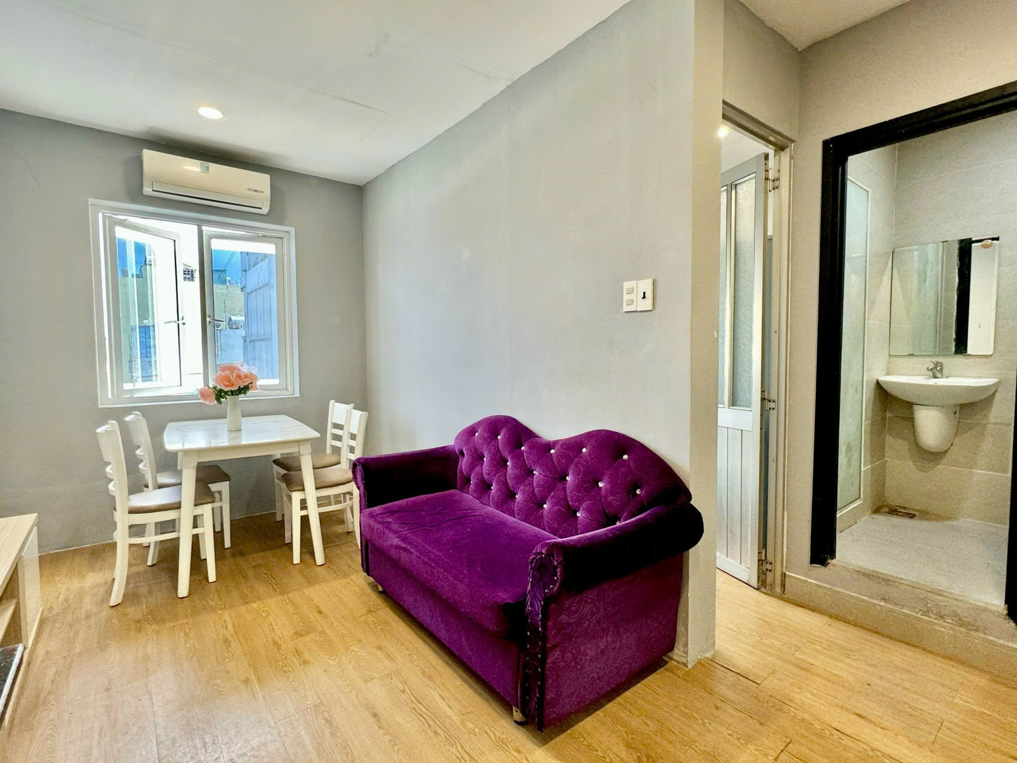 Phòng trọ có nội thất 30m² - Bình Chánh, TP.HCM
