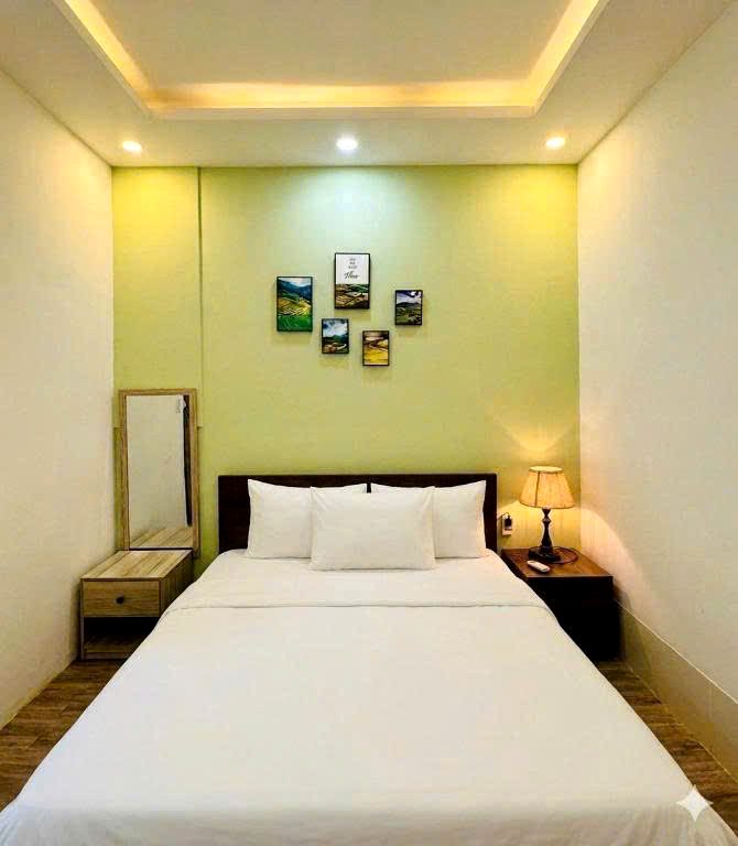 Phòng trọ có nội thất 35m² - Quận 1, TP.HCM