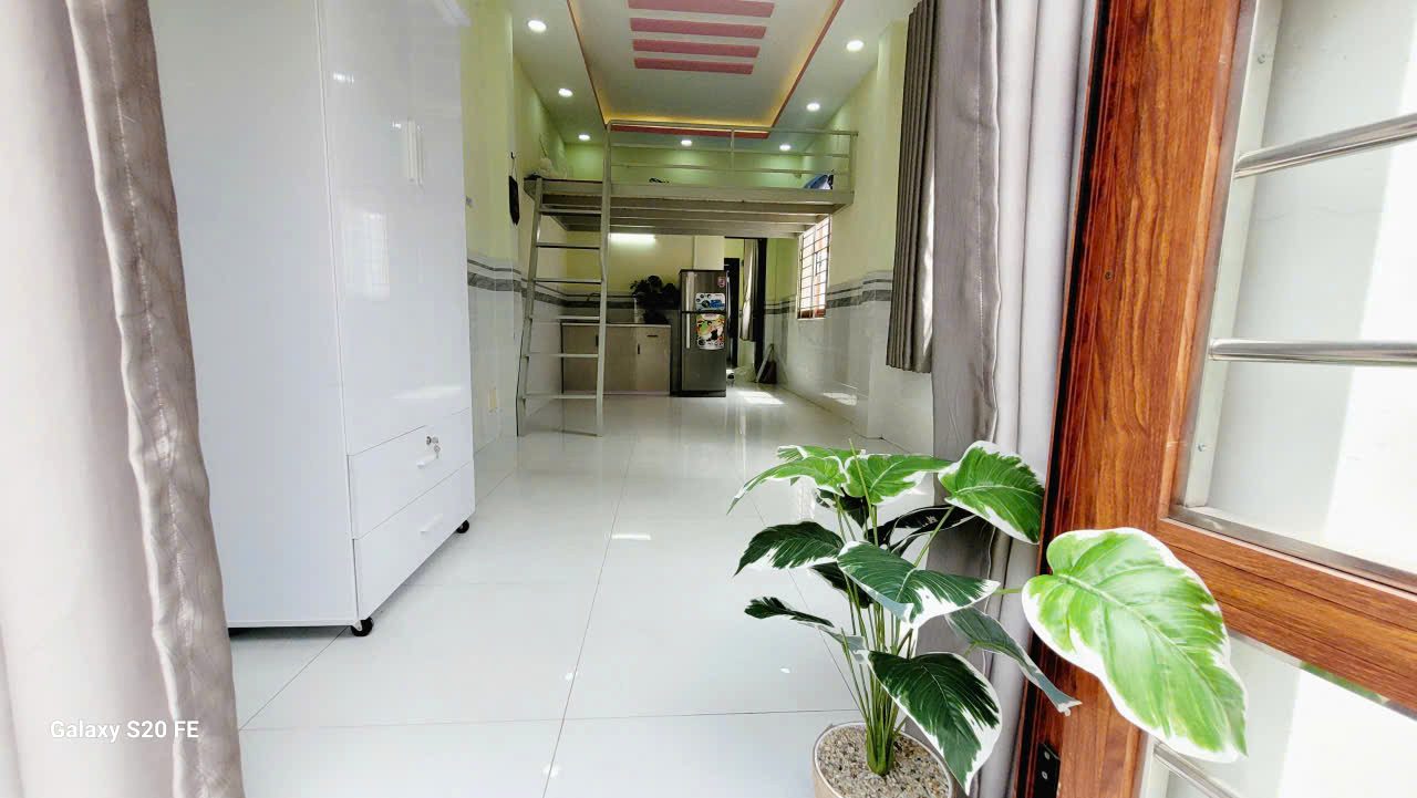 Phòng trọ có nội thất 38m² - Quận 7, TP.HCM