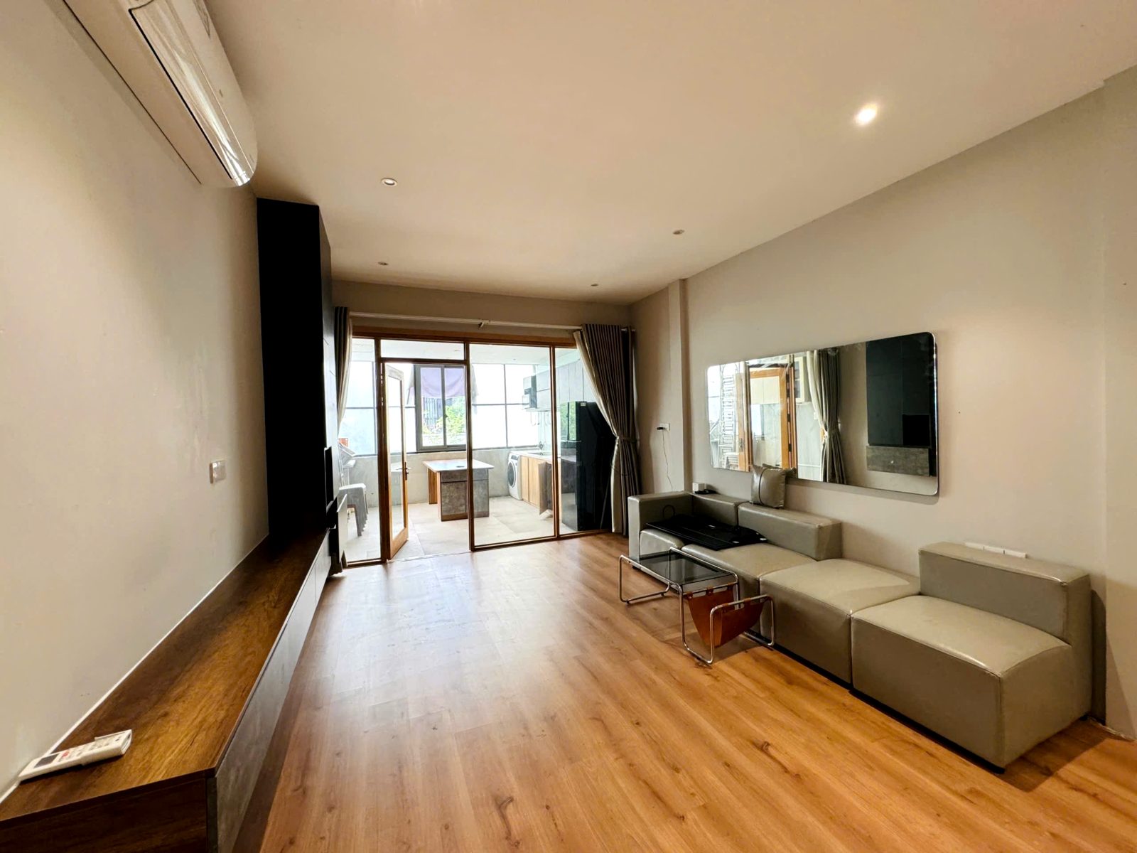 Phòng trọ có nội thất 50m² - Quận 10, TP.HCM