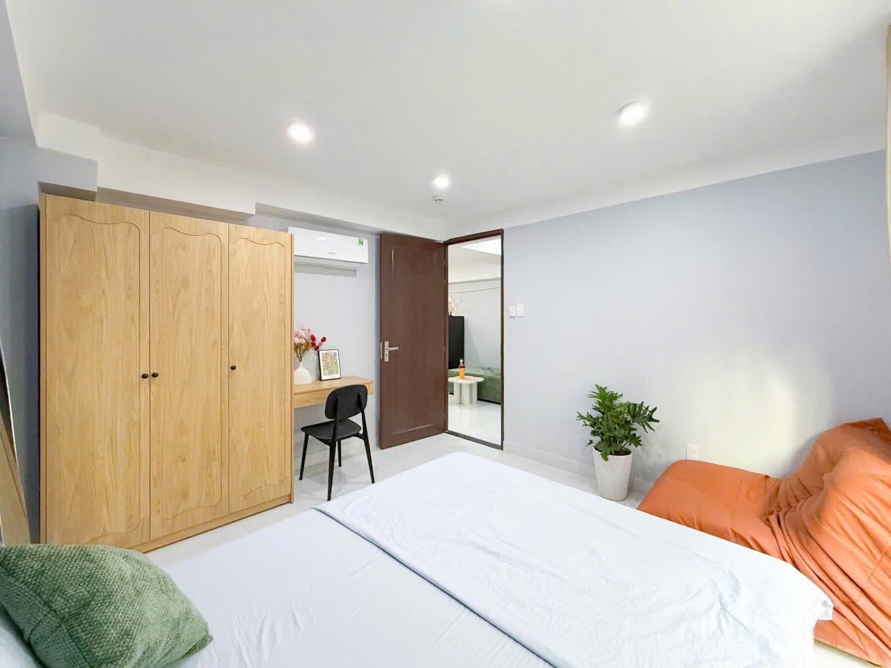 Phòng trọ có nội thất 40m² - Quận 10, TP.HCM