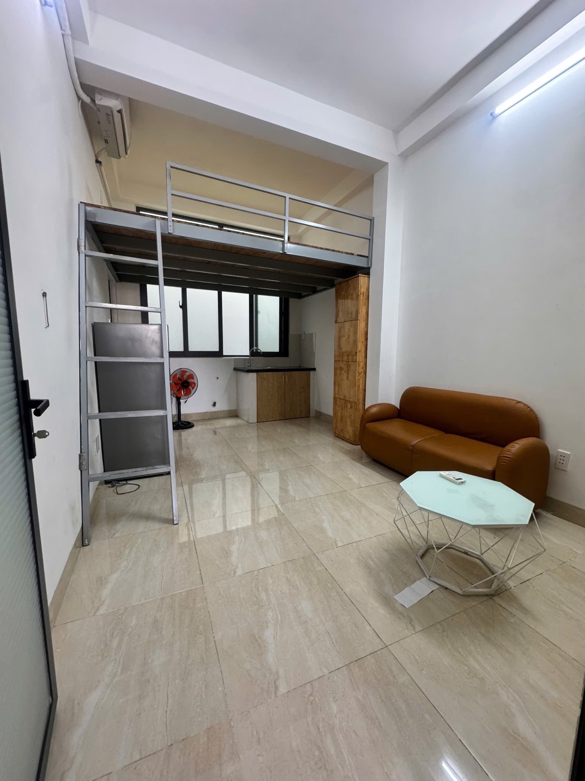 Phòng trọ có nội thất 30m² - Bình Thạnh, TP.HCM