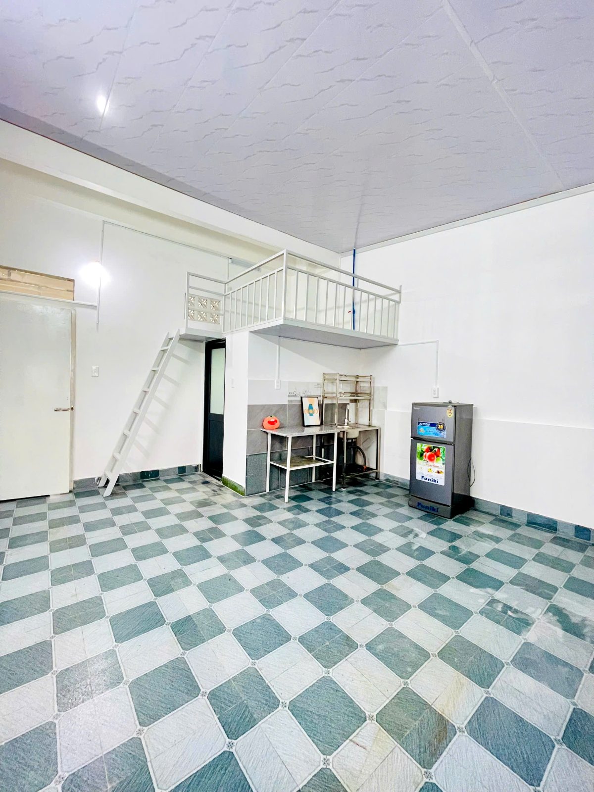 Phòng trọ có nội thất 20m² - Quận 12, TP.HCM